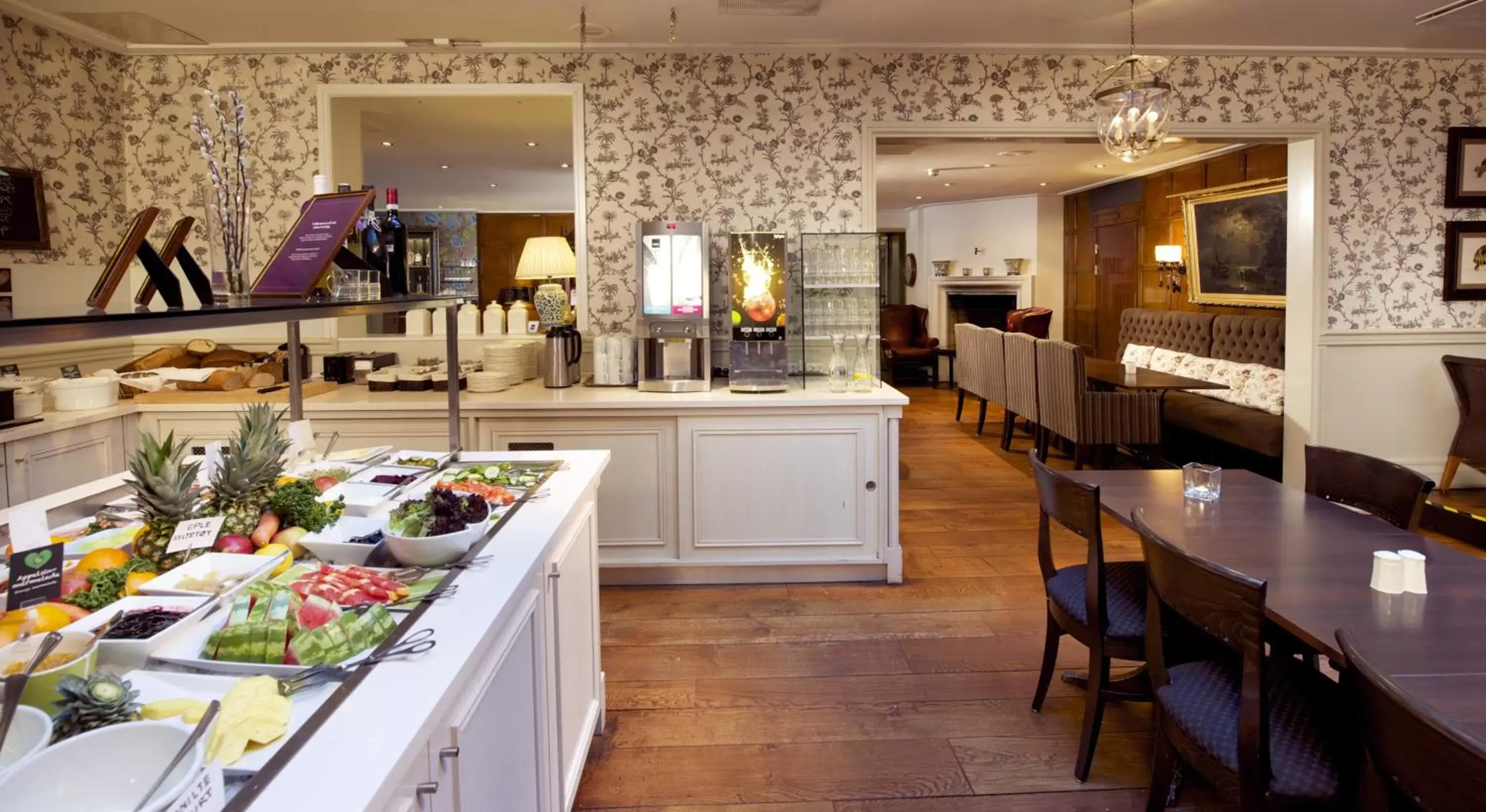 Restaurant/places to eat in Home Hotel Bastion Restaurant/places to eat in Home Hotel Bastion