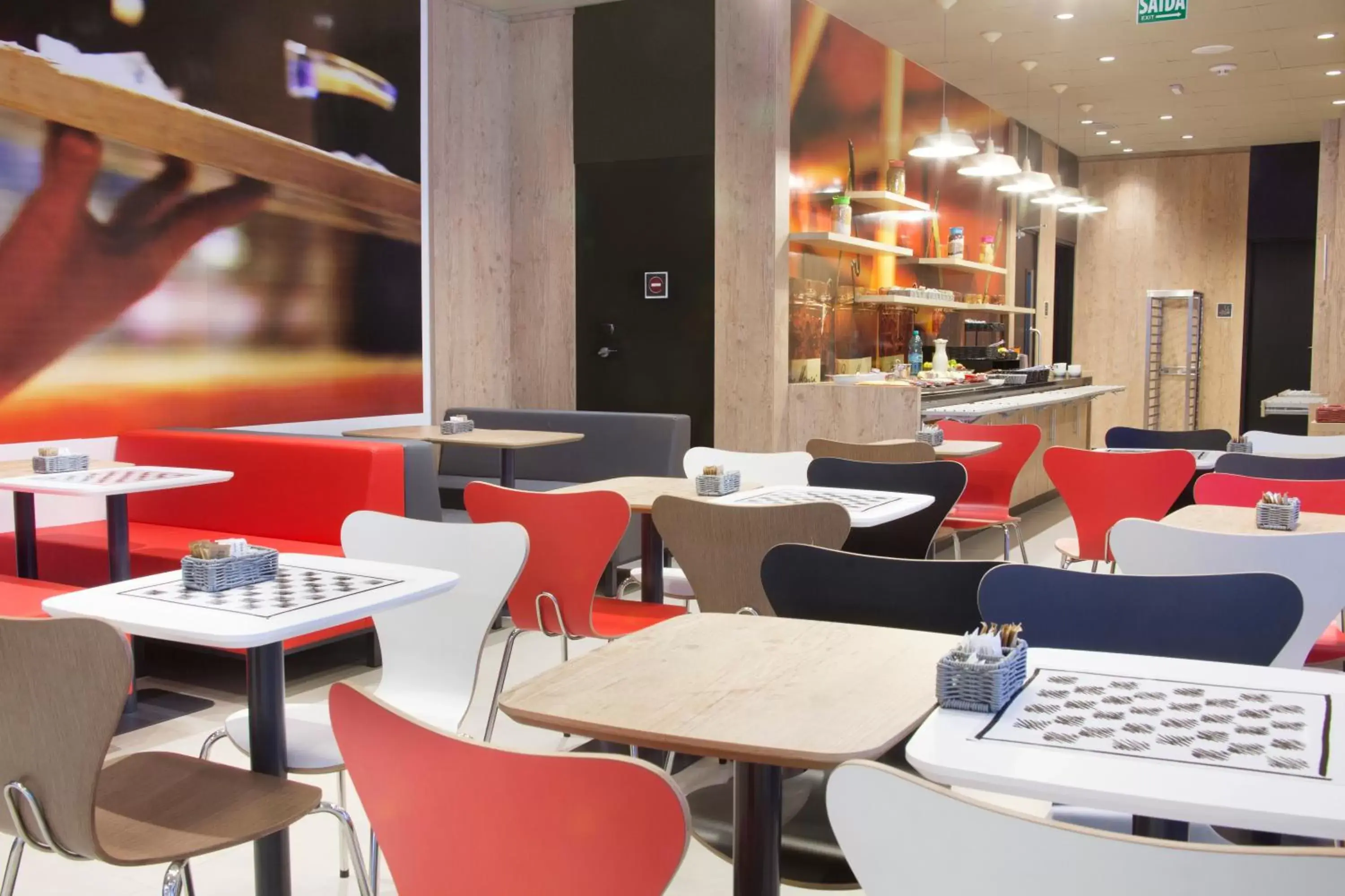 Food and drinks, Restaurant/Places to Eat in ibis Paranagua
