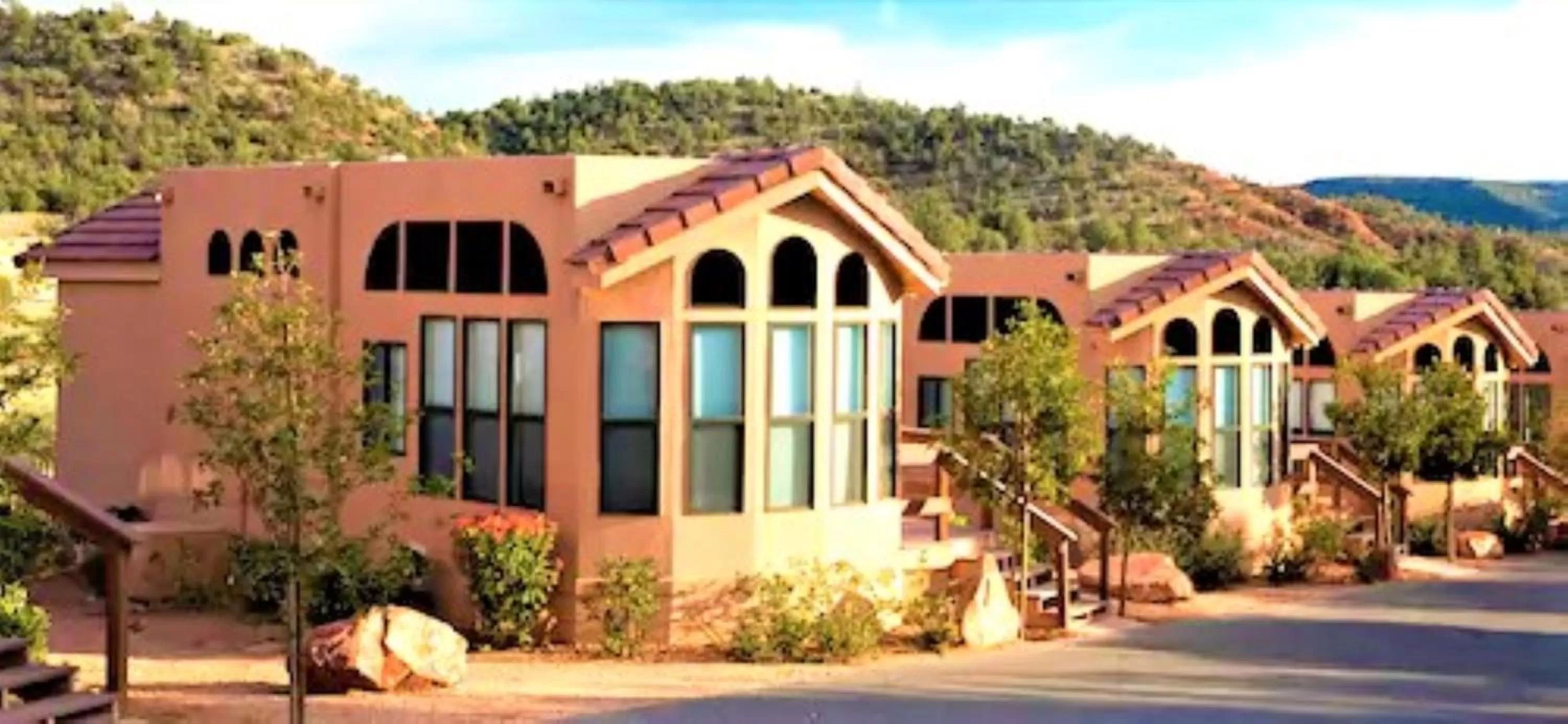 Property building in Sedona Pines Resort