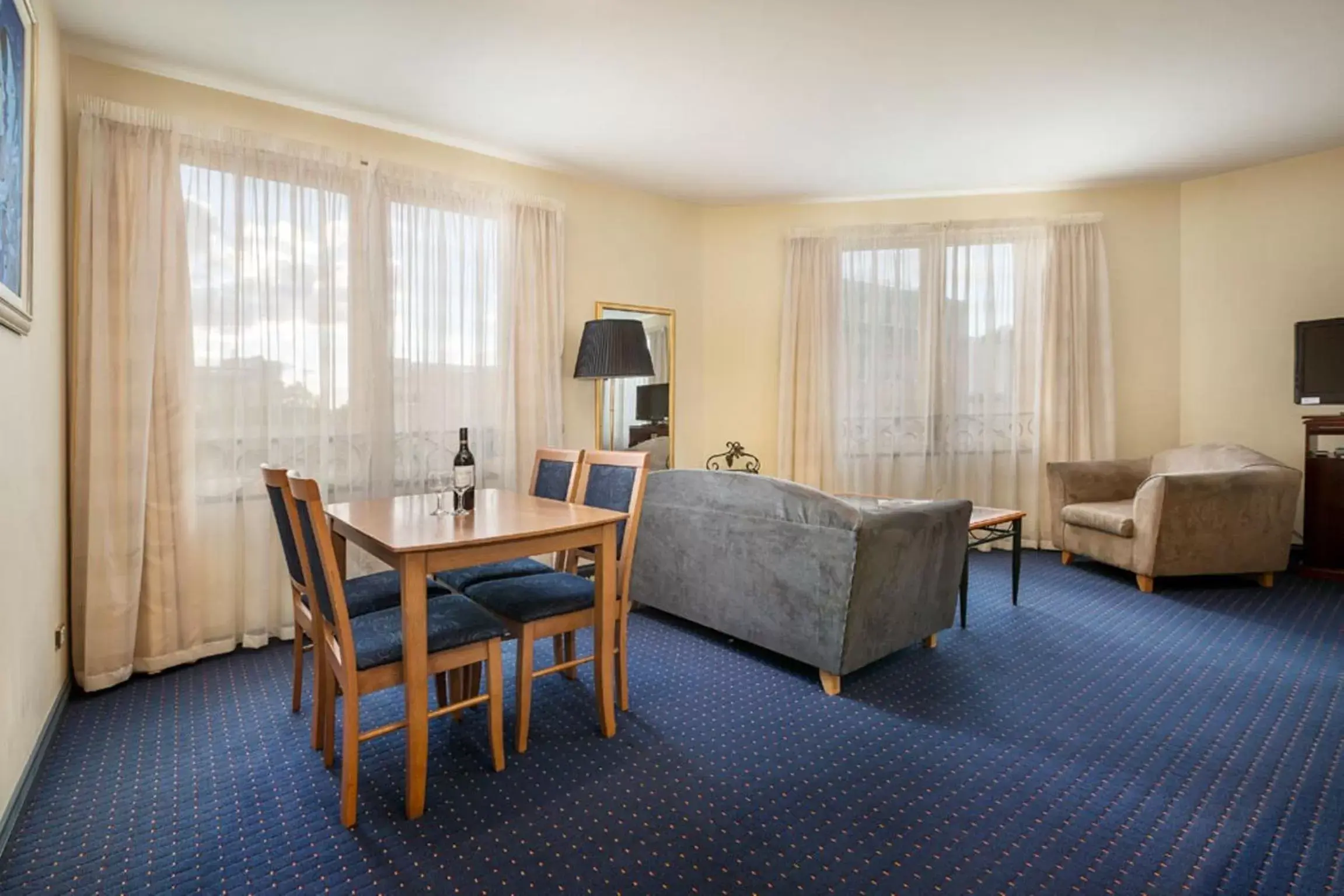 Living room in Quest Savoy Living room in Quest Savoy