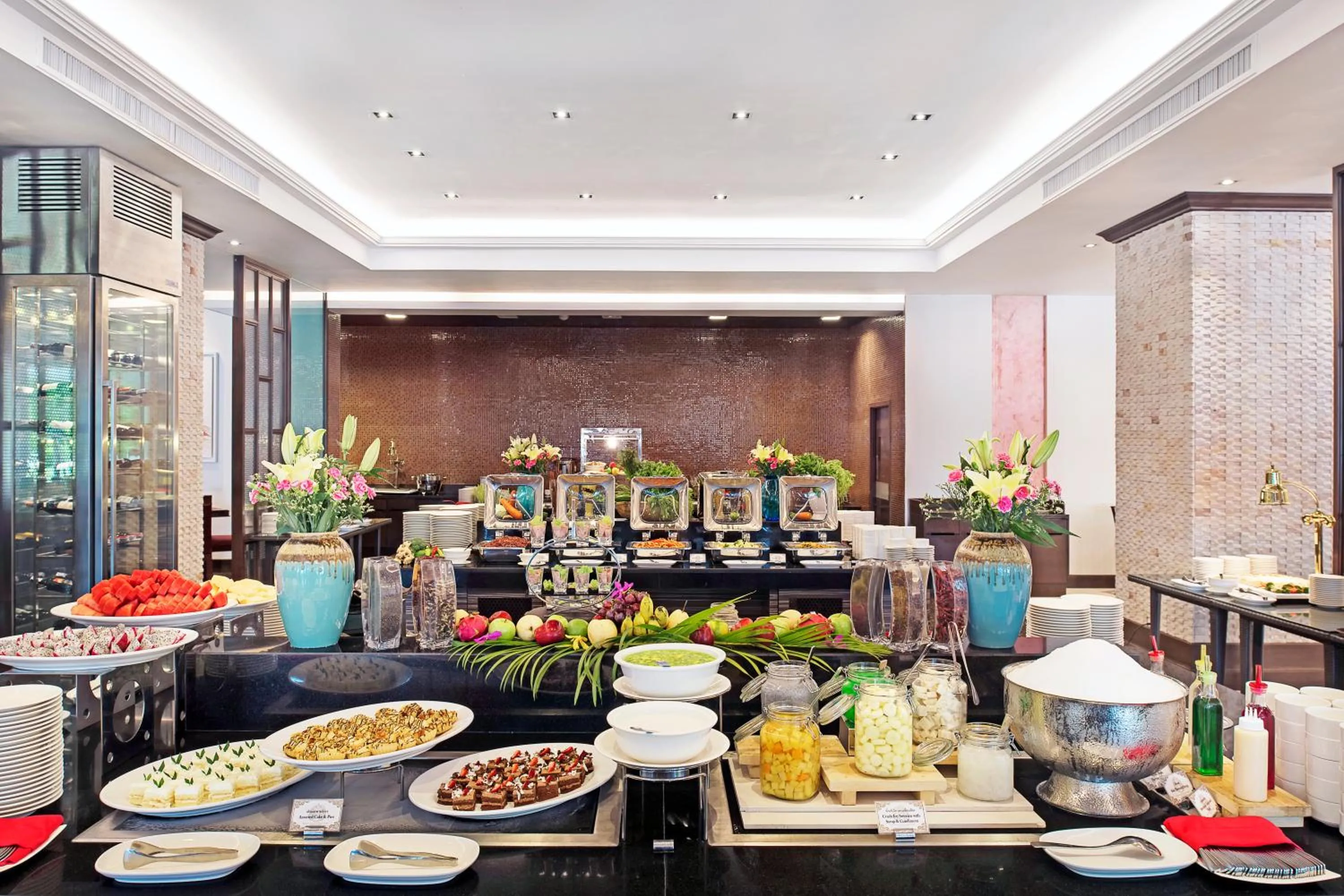 Breakfast in Mida Grande Hotel Dhavaravati Nakhon Pathom - SHA PLUS