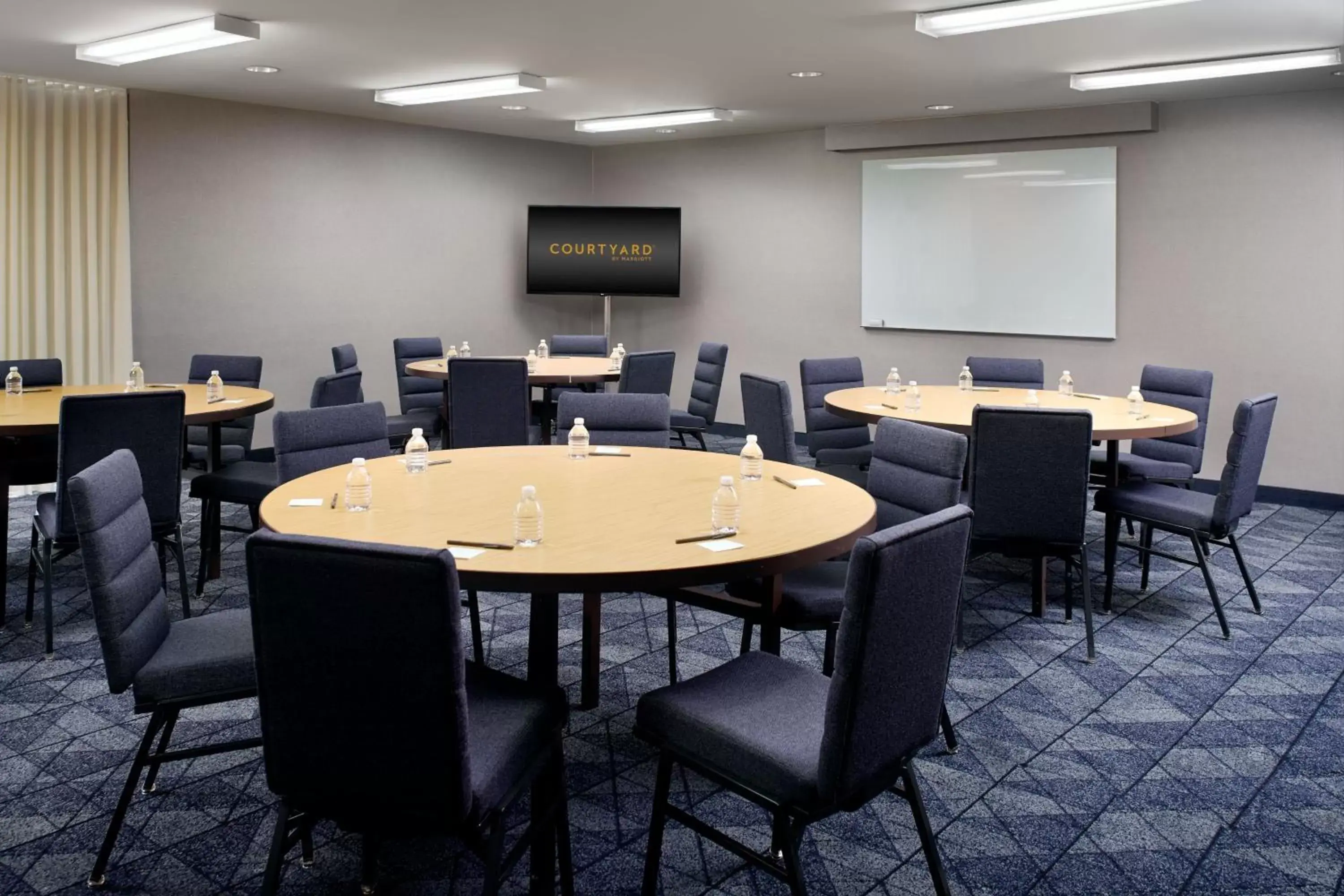 Meeting/conference room in Courtyard by Marriott Myrtle Beach Broadway