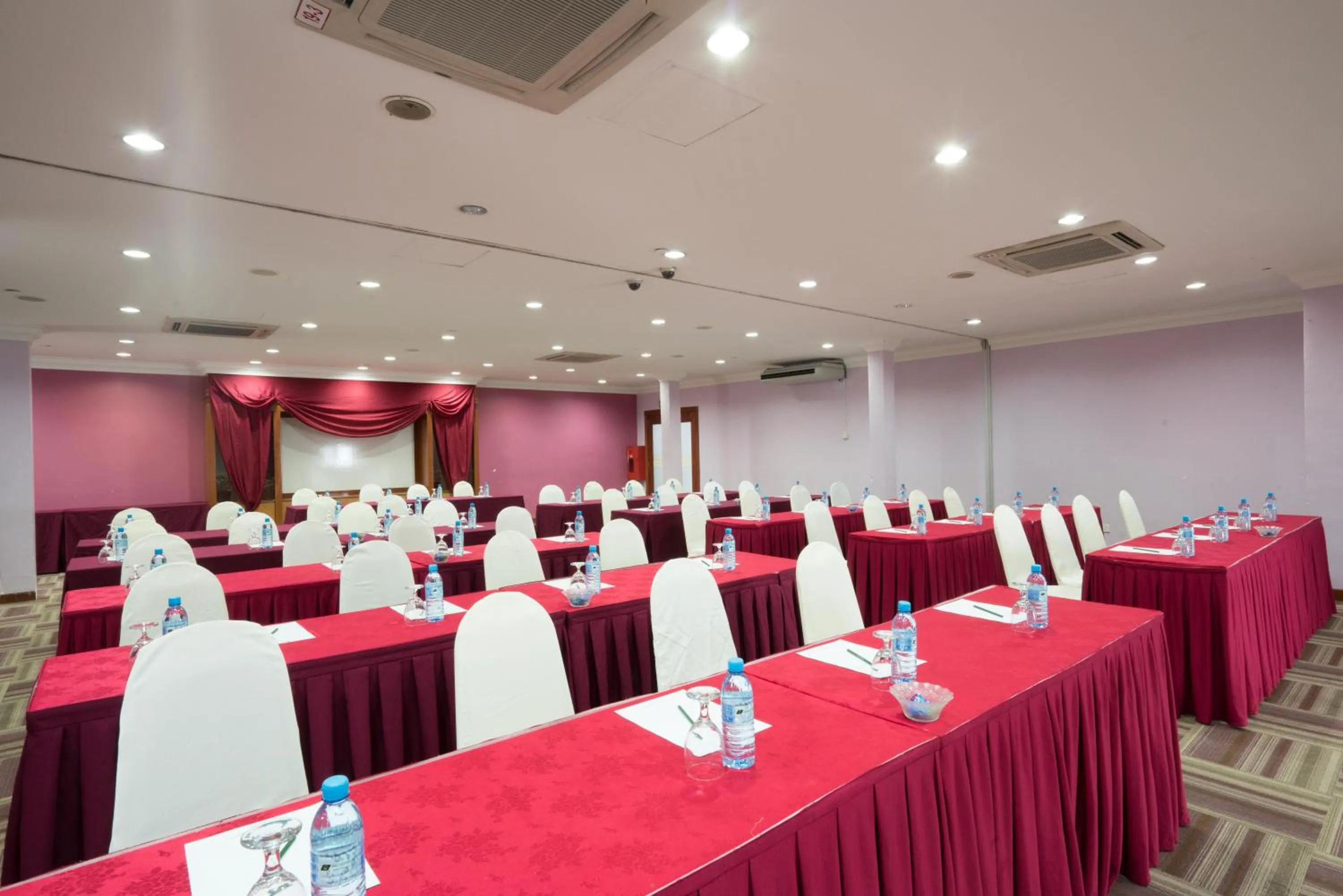 Business facilities in TH Hotel Kelana Jaya