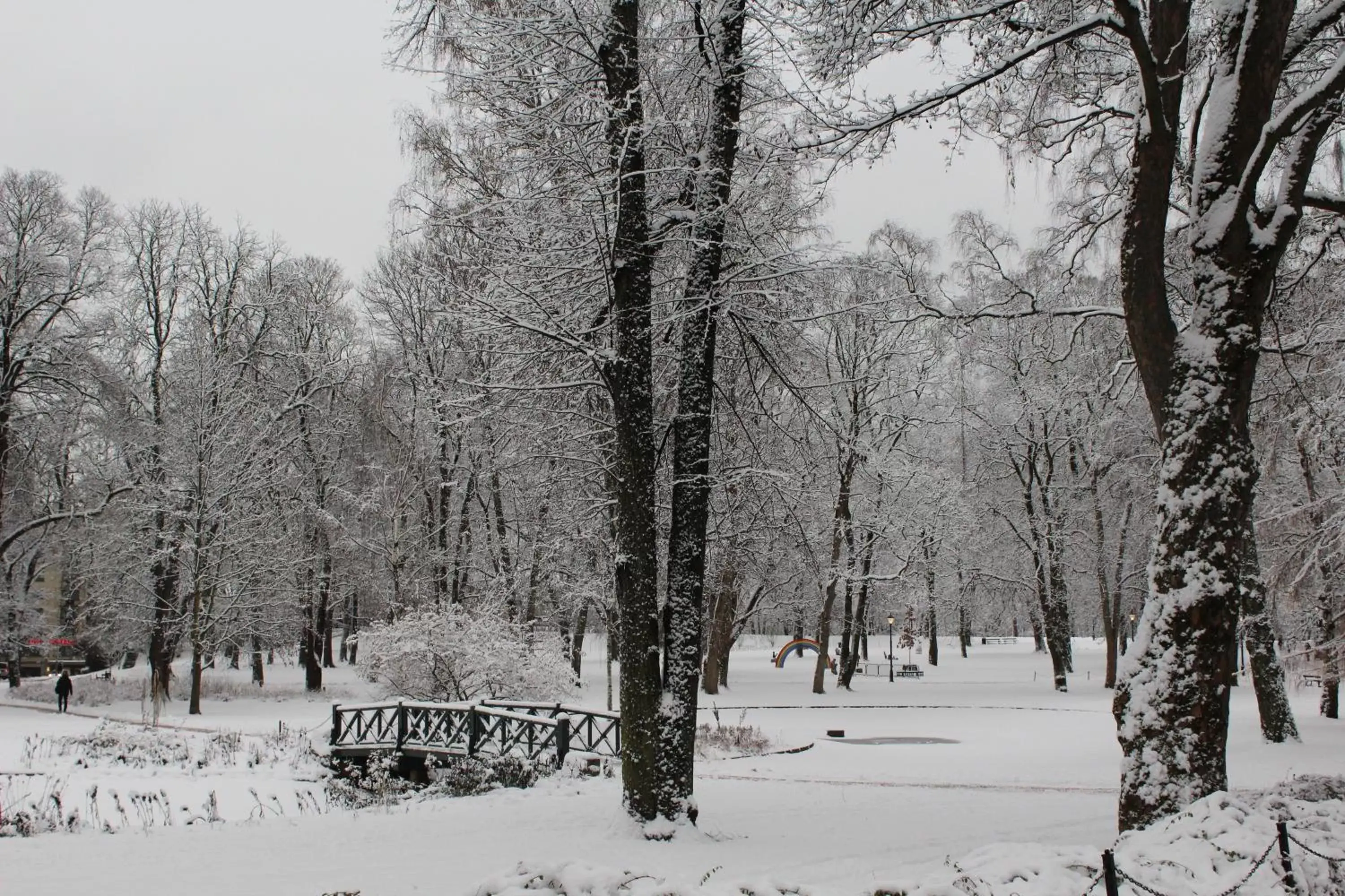 Neighbourhood, Winter in Cochs Pensjonat