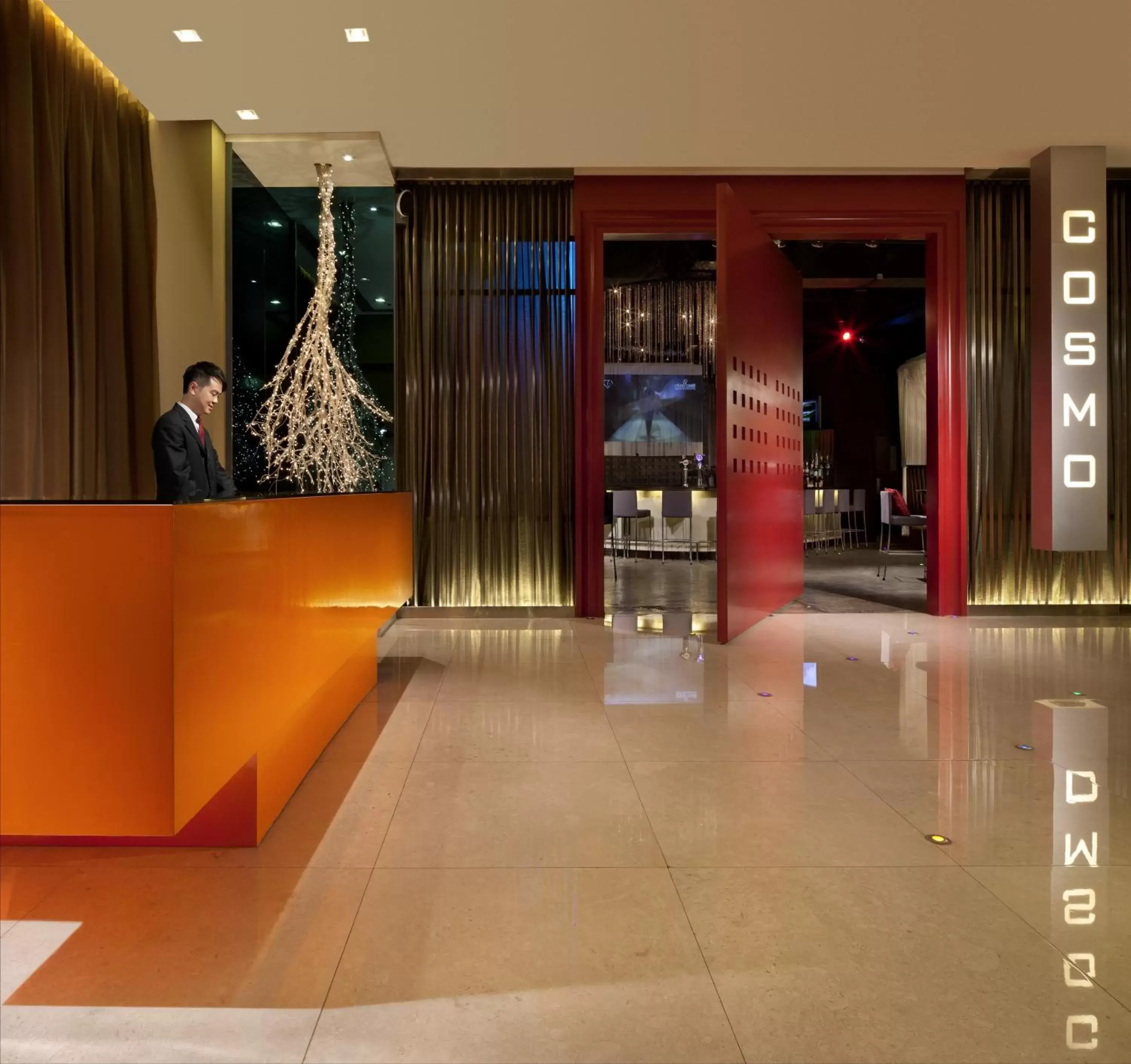 Lobby or reception in Cosmo Hotel Hong Kong