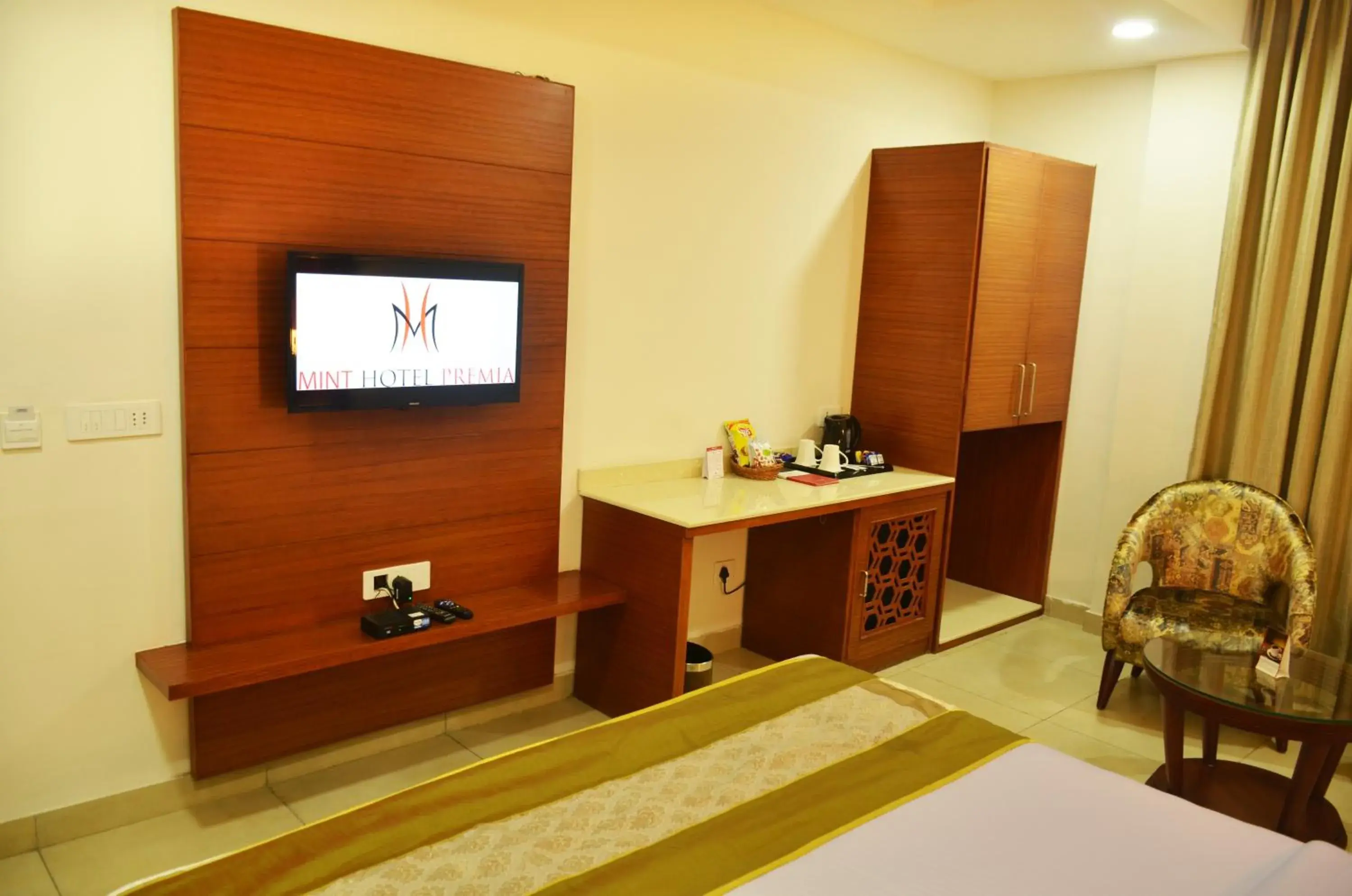 TV/Entertainment Center in Mint Hotel Premia Chandigarh, Zirakpur