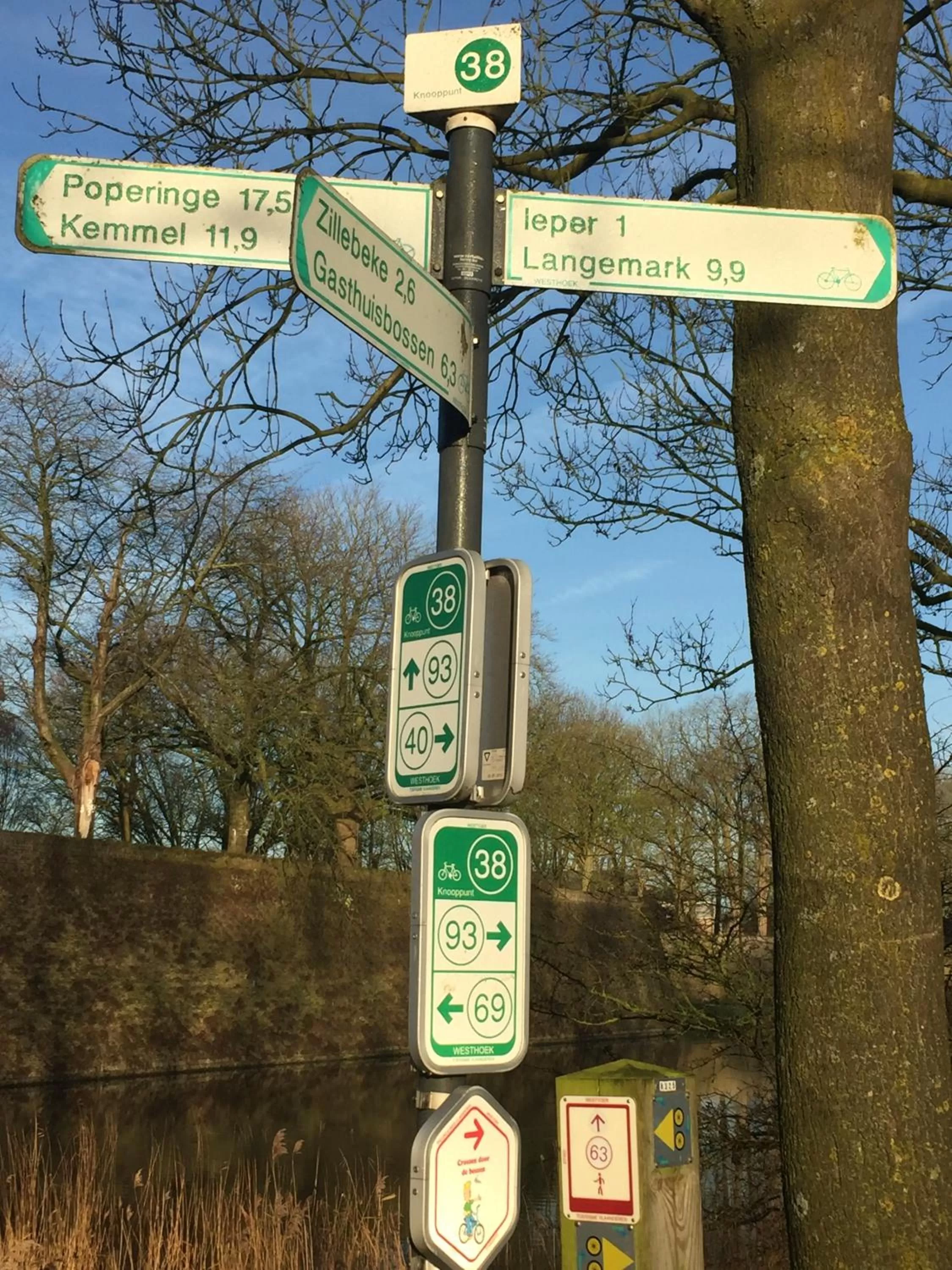 Hiking in B&B Sabbajon