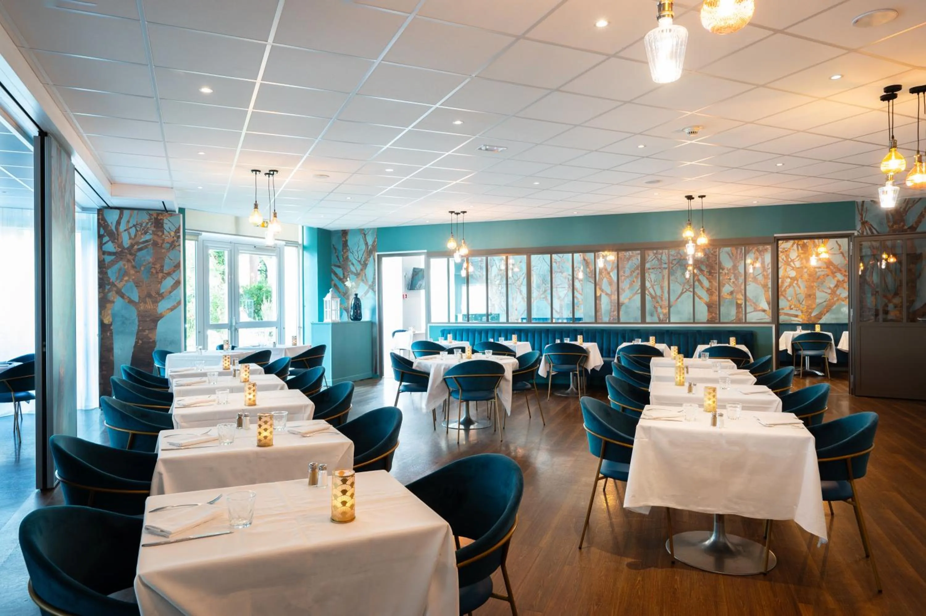 Restaurant/places to eat in Hôtel & Restaurant des Remparts