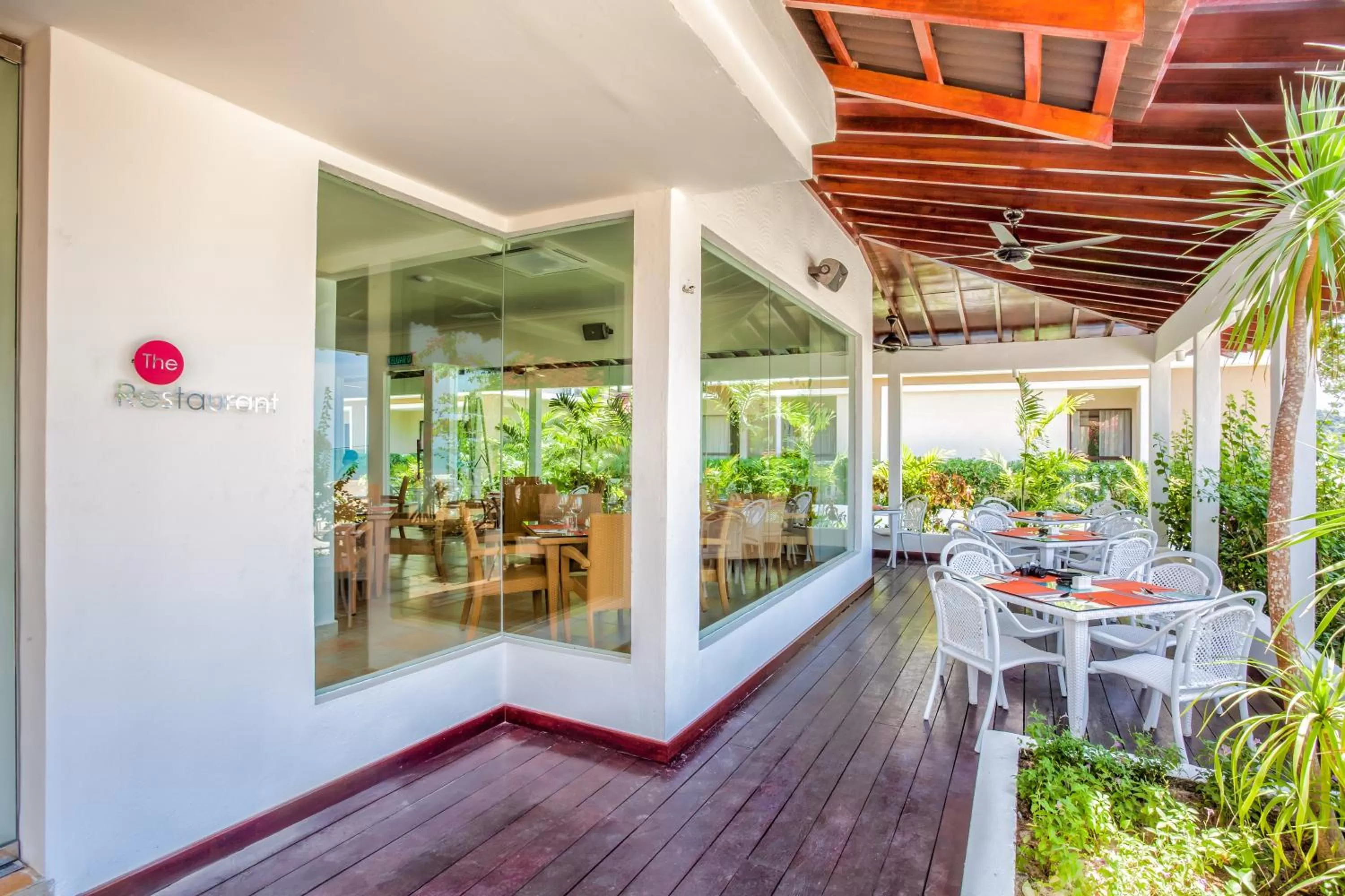 Restaurant/places to eat in Camar Resort Langkawi