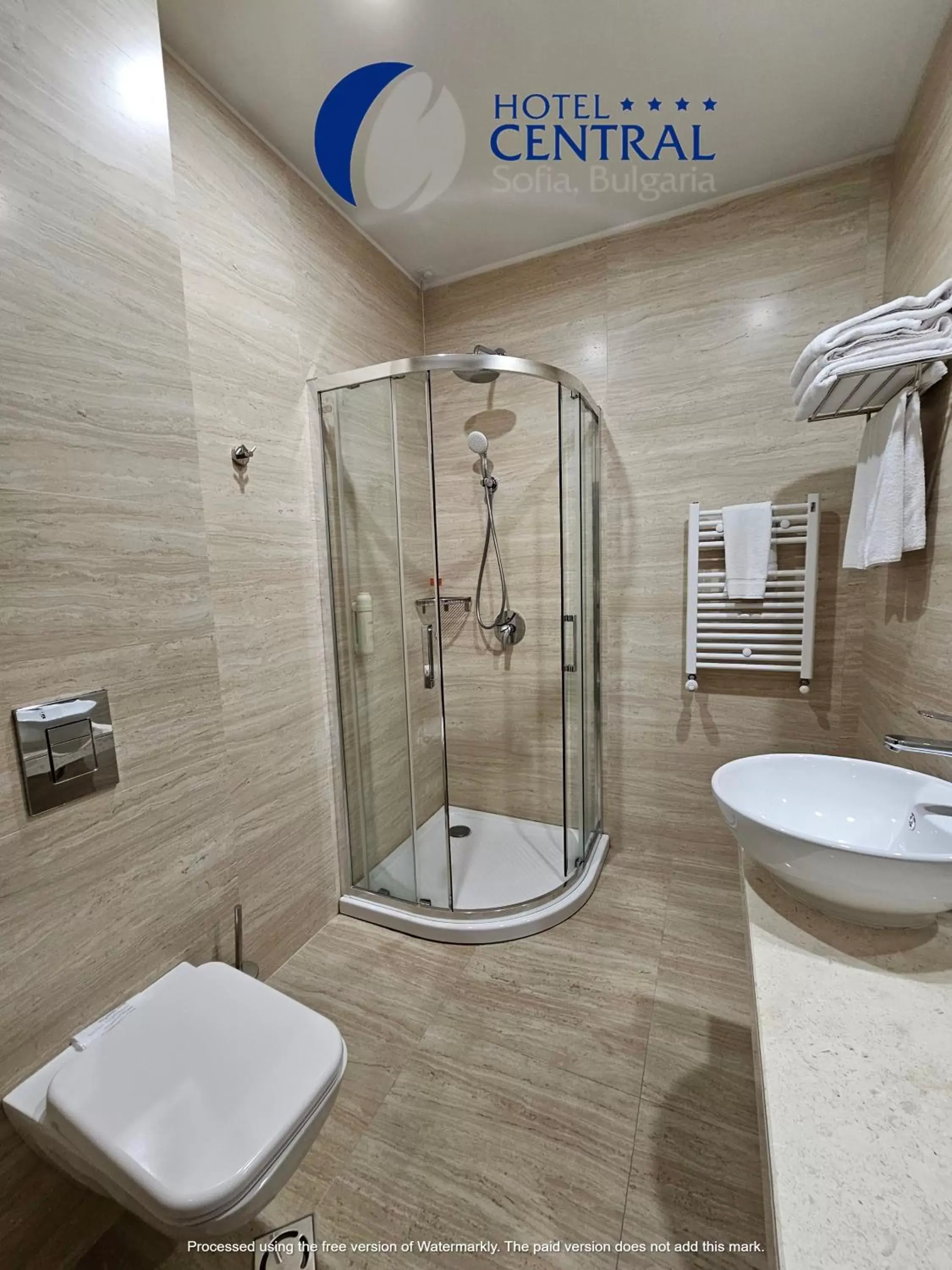 Shower, Bathroom in Central Hotel Sofia