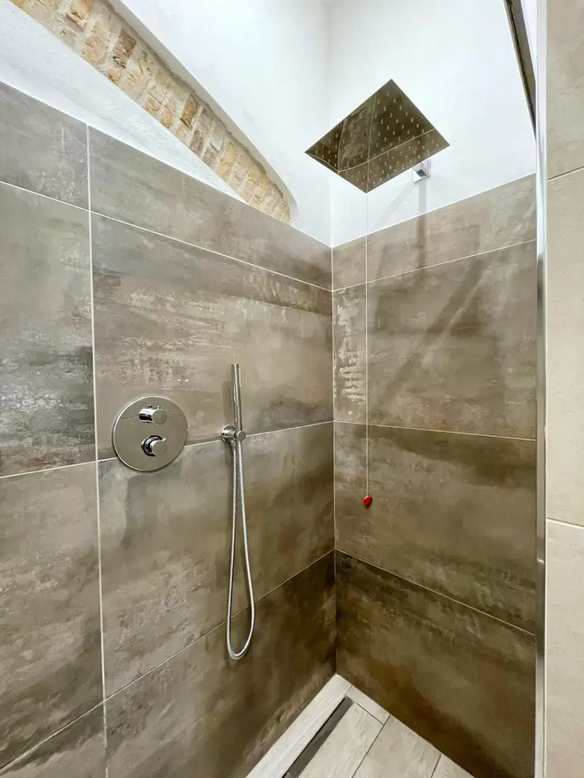 Shower, Bathroom in Civico29 Rooms & Breakfast