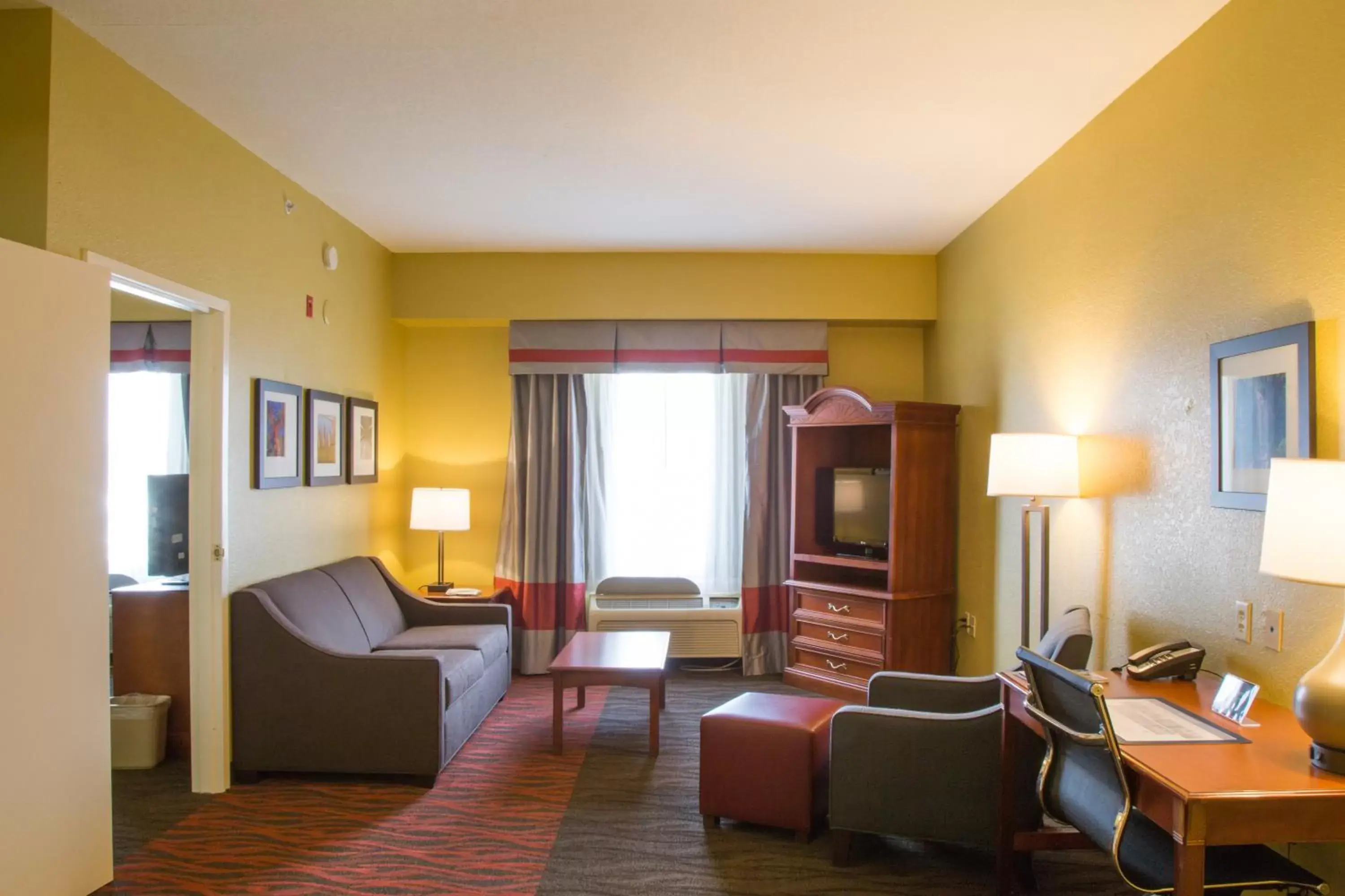 Seating Area in Best Western Executive Inn & Suites