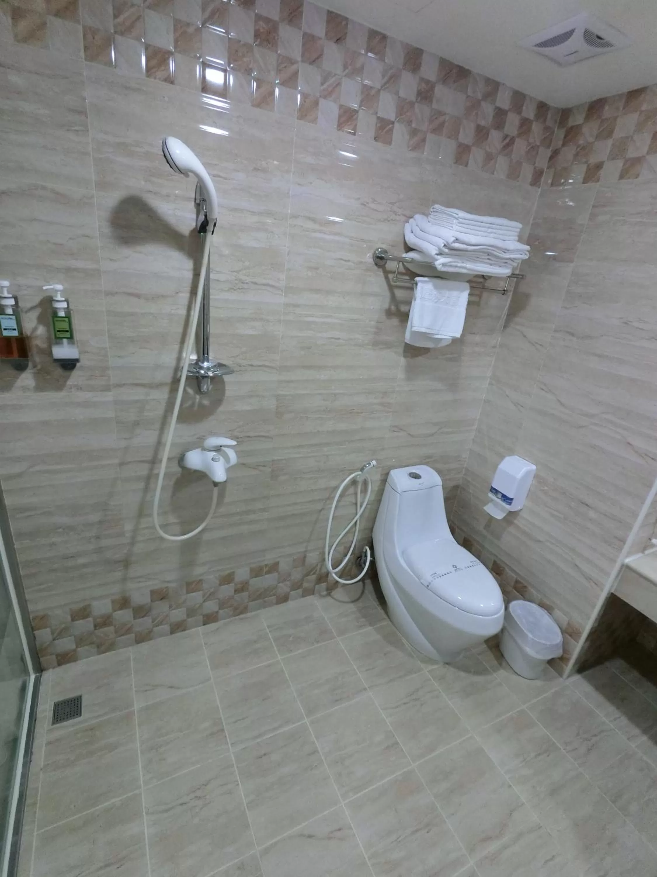 Photo of the whole room in 雲林斗六福爾摩莎大飯店