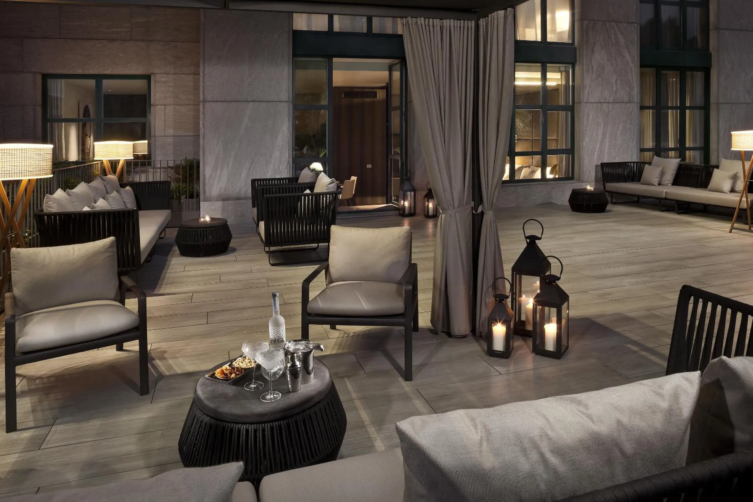 Balcony/Terrace in ME Milan Il Duca