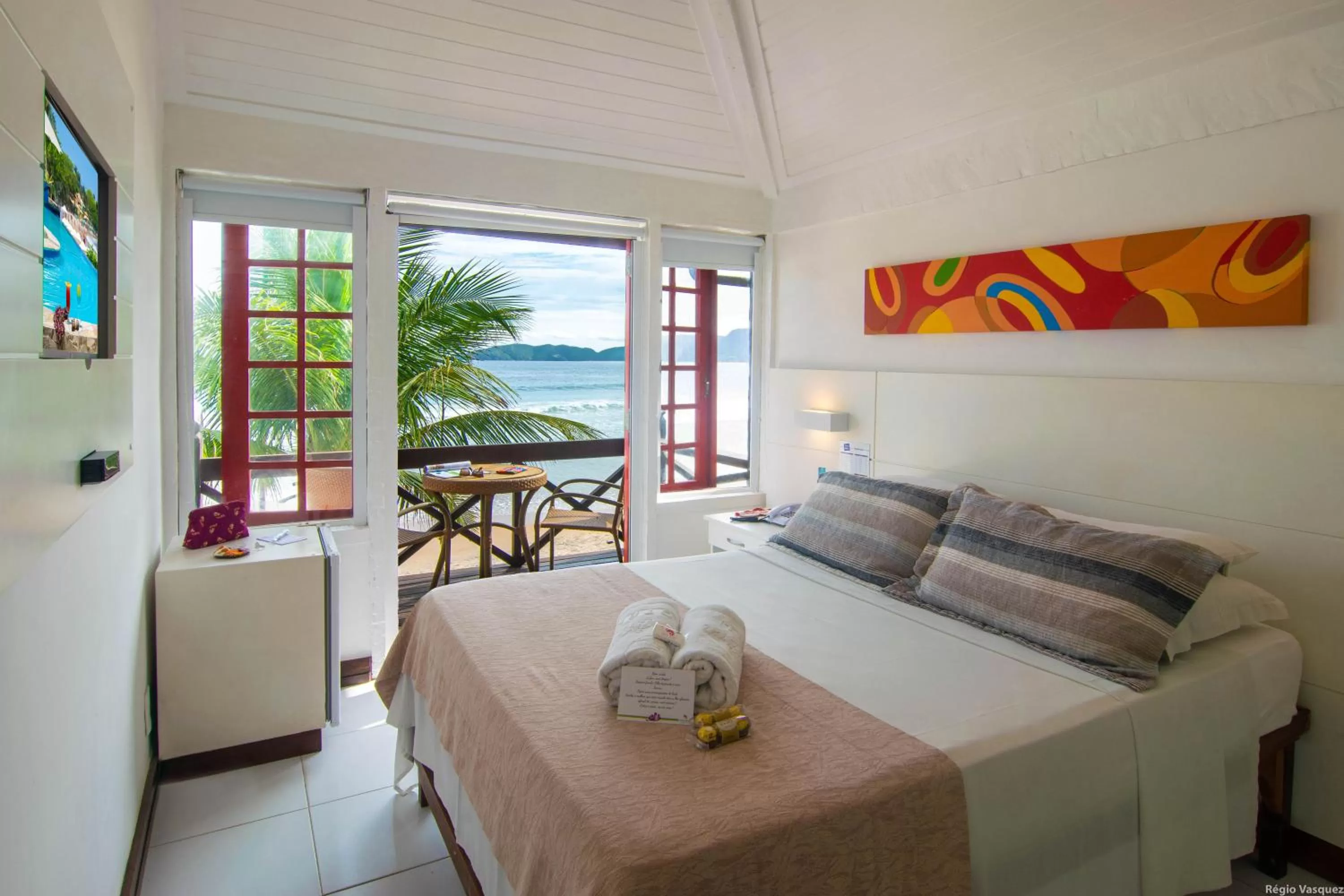 Balcony/Terrace, Bed in Chez Pitu Praia Hotel