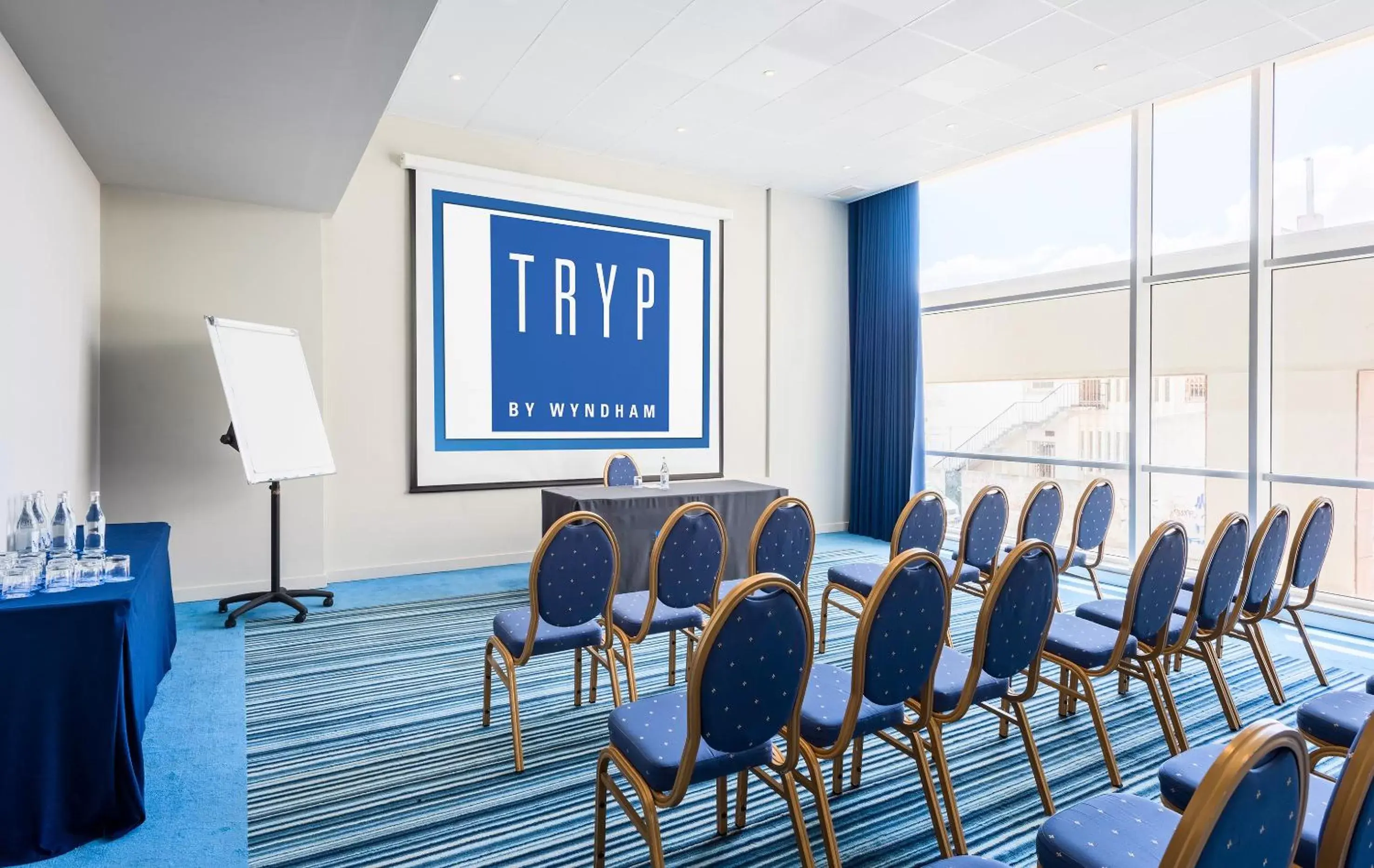 Meeting/conference room in TRYP by Wyndham Lisboa Caparica Mar