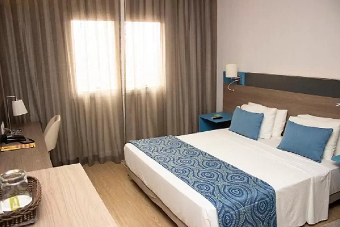 acessibility, Bed in Hilton Garden Inn Santo Andre