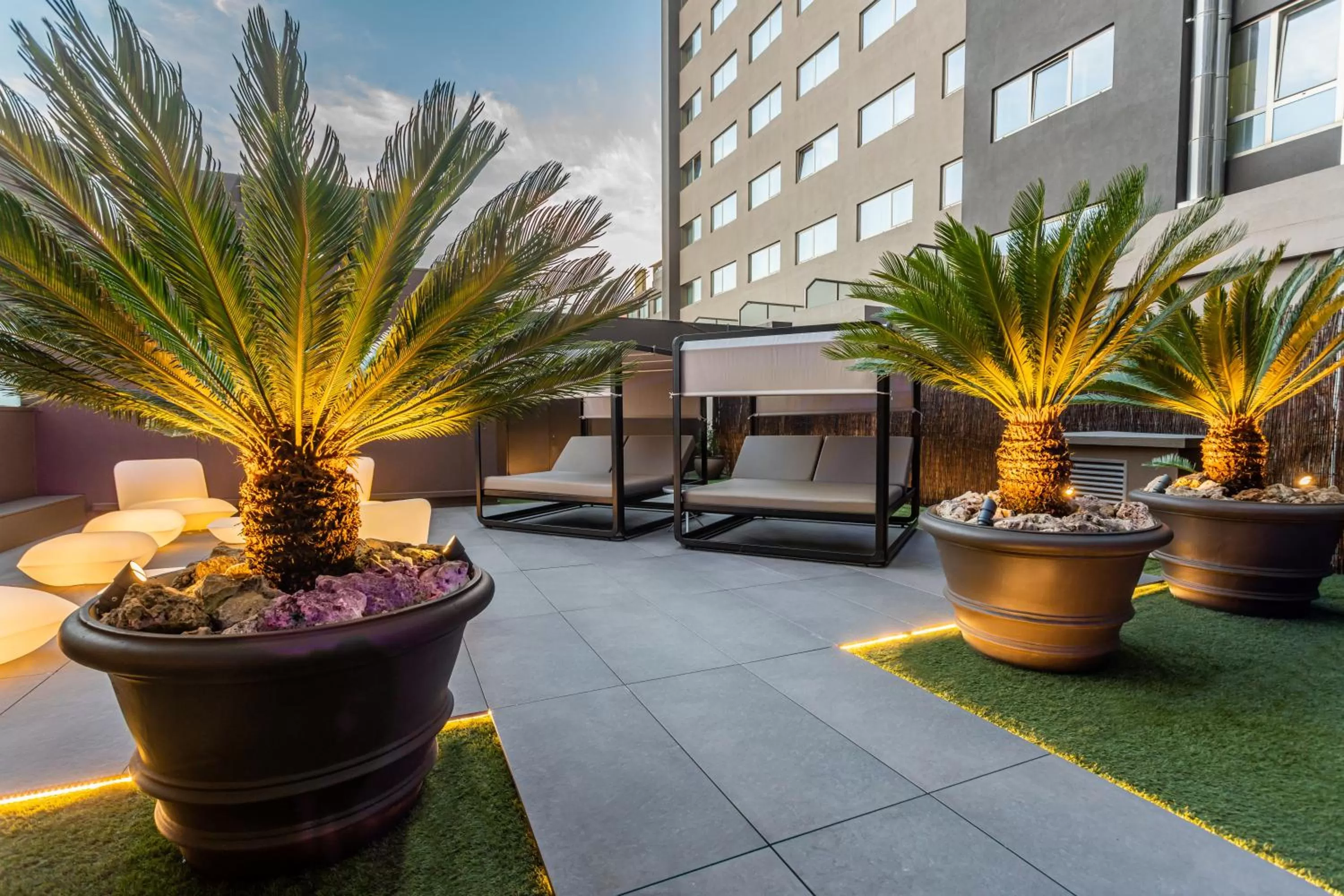 Patio in HF Fénix Porto