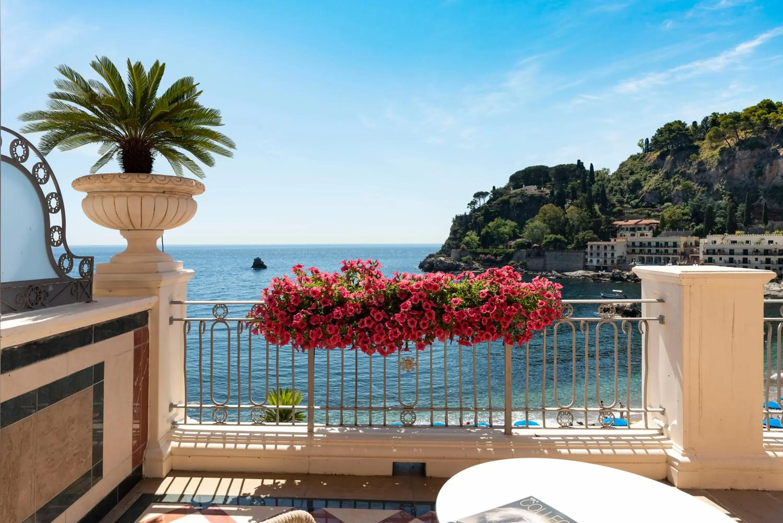 View (from property/room), Balcony/Terrace in Grand Hotel Mazzaro Sea Palace
