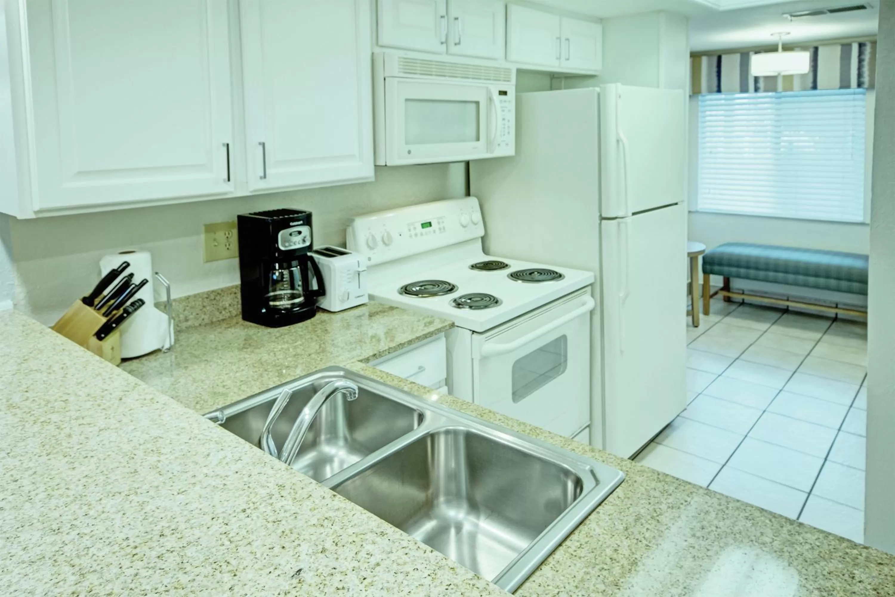 Kitchen or kitchenette in Club Wyndham Orlando International