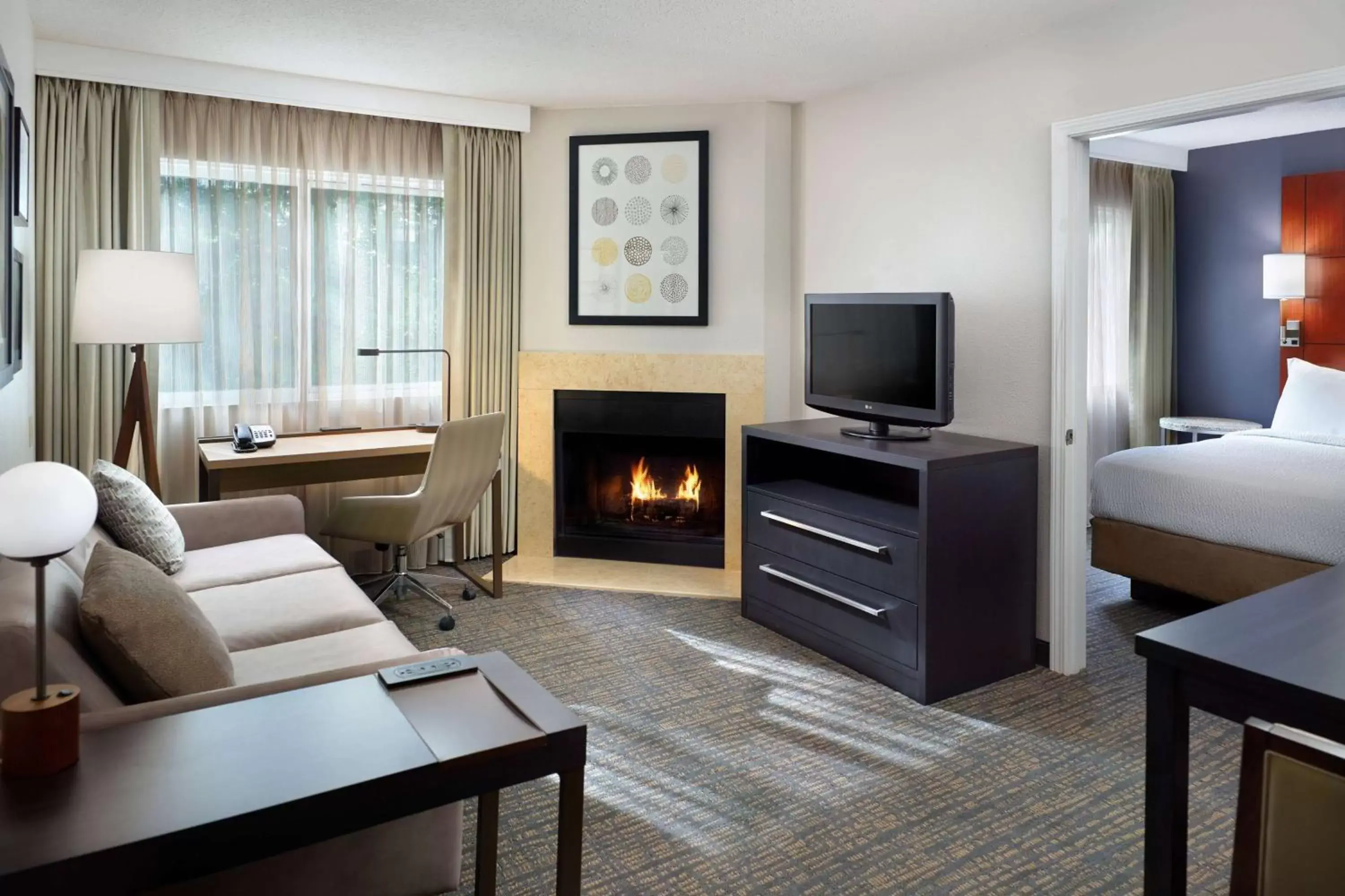 TV and multimedia, TV/Entertainment Center in Sonesta ES Suites Atlanta Alpharetta Windward