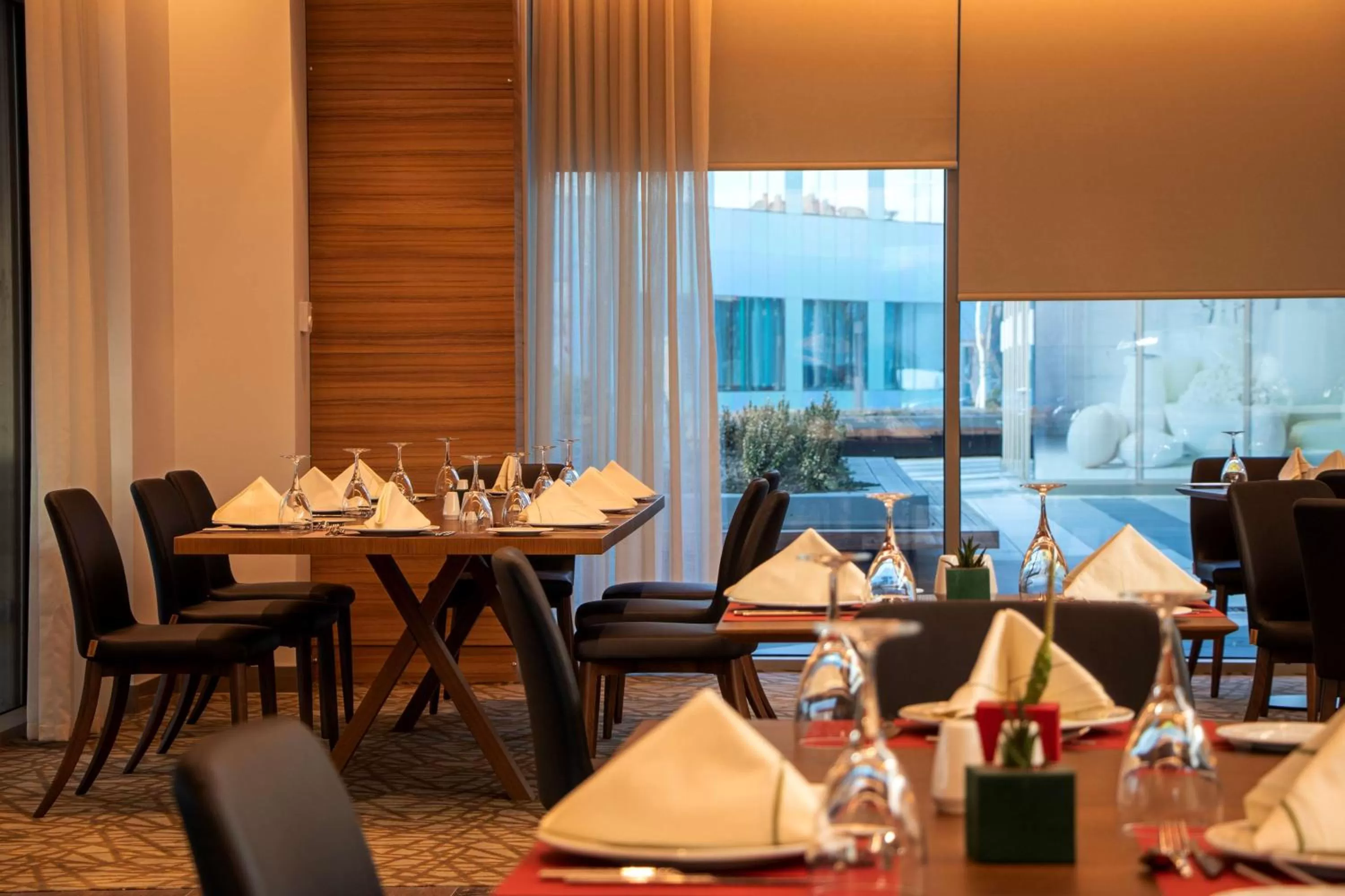 Restaurant/places to eat in DoubleTree by Hilton Ankara Incek