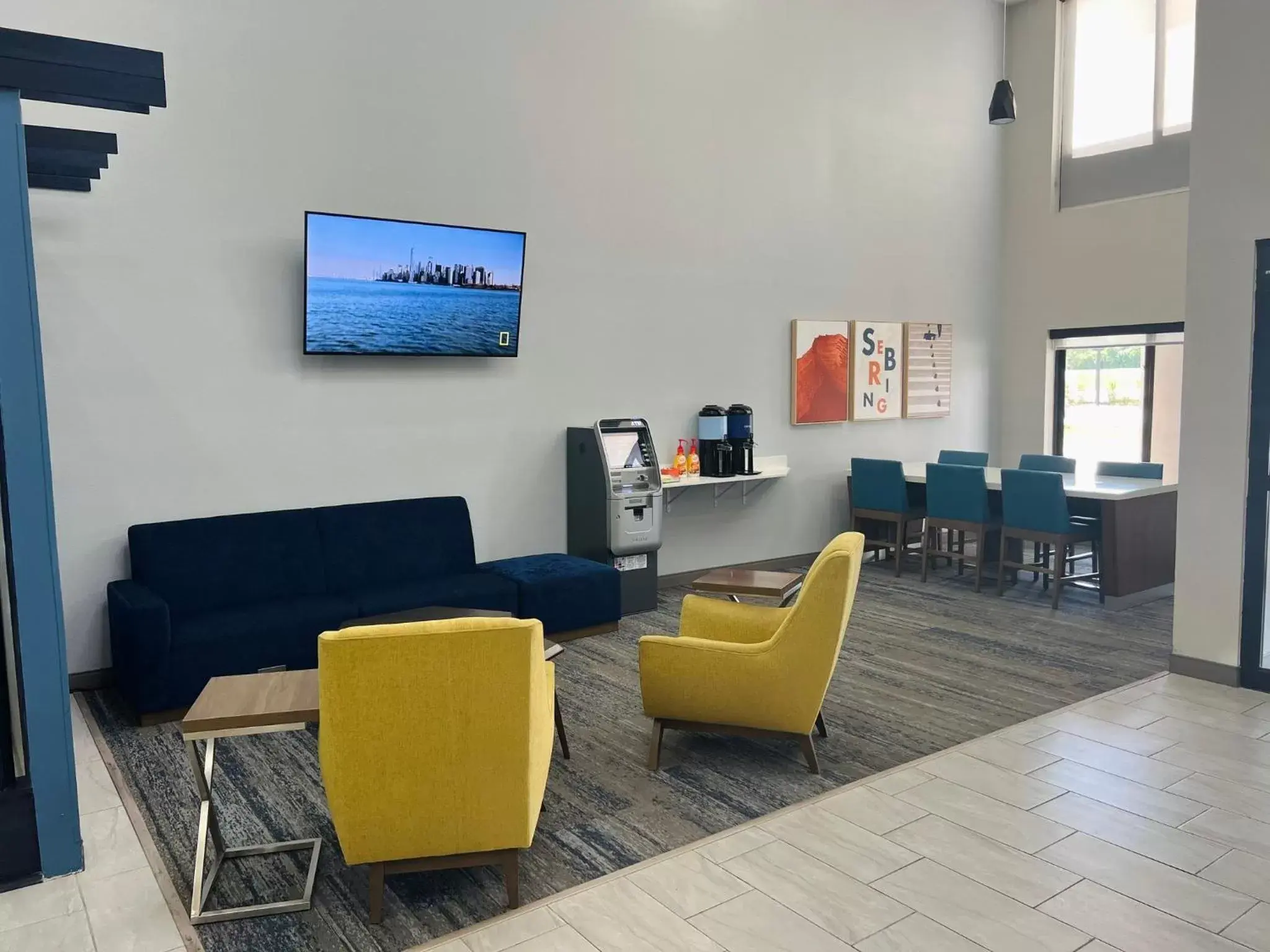 Property building, Seating Area in Holiday Inn Express & Suites Sebring, an IHG Hotel