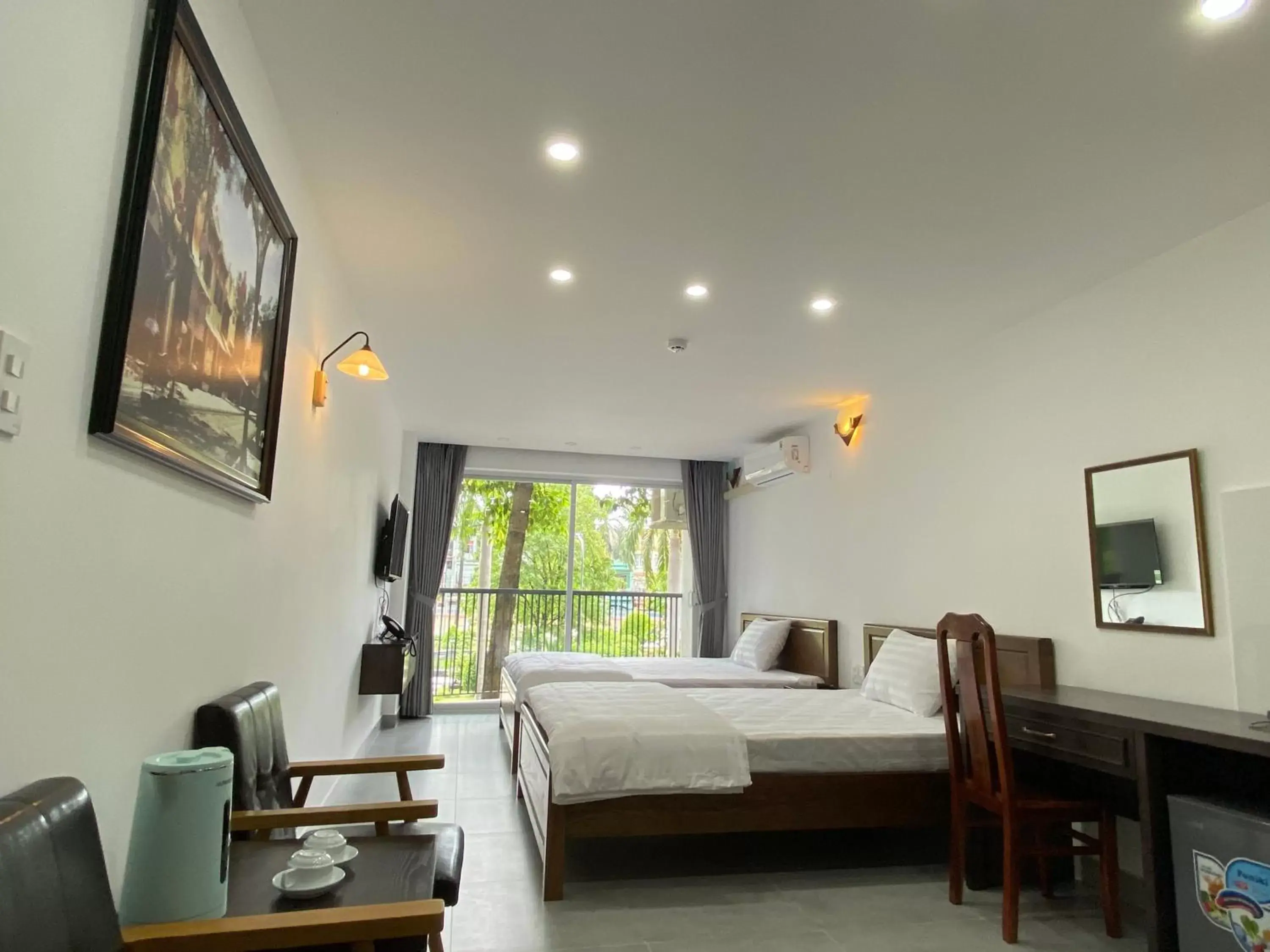 Large Twin Room in Hotel Home Large Twin Room in Hotel Home