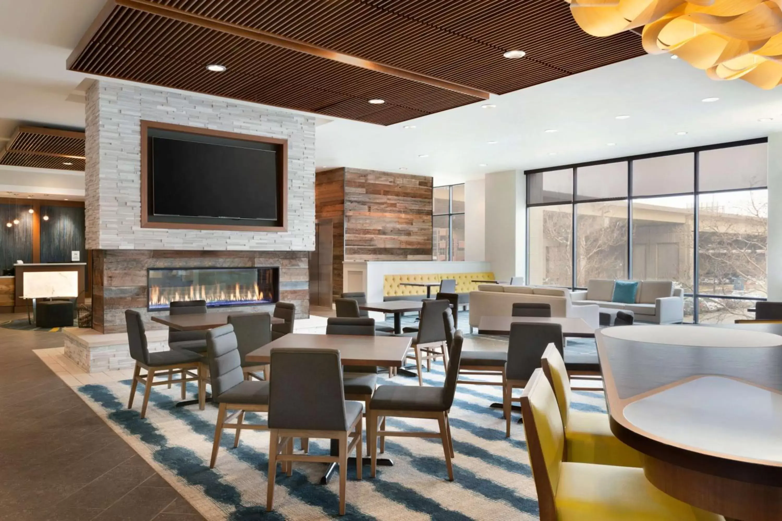 Lobby or reception, Restaurant/Places to Eat in Homewood Suites by Hilton Pittsburgh Downtown