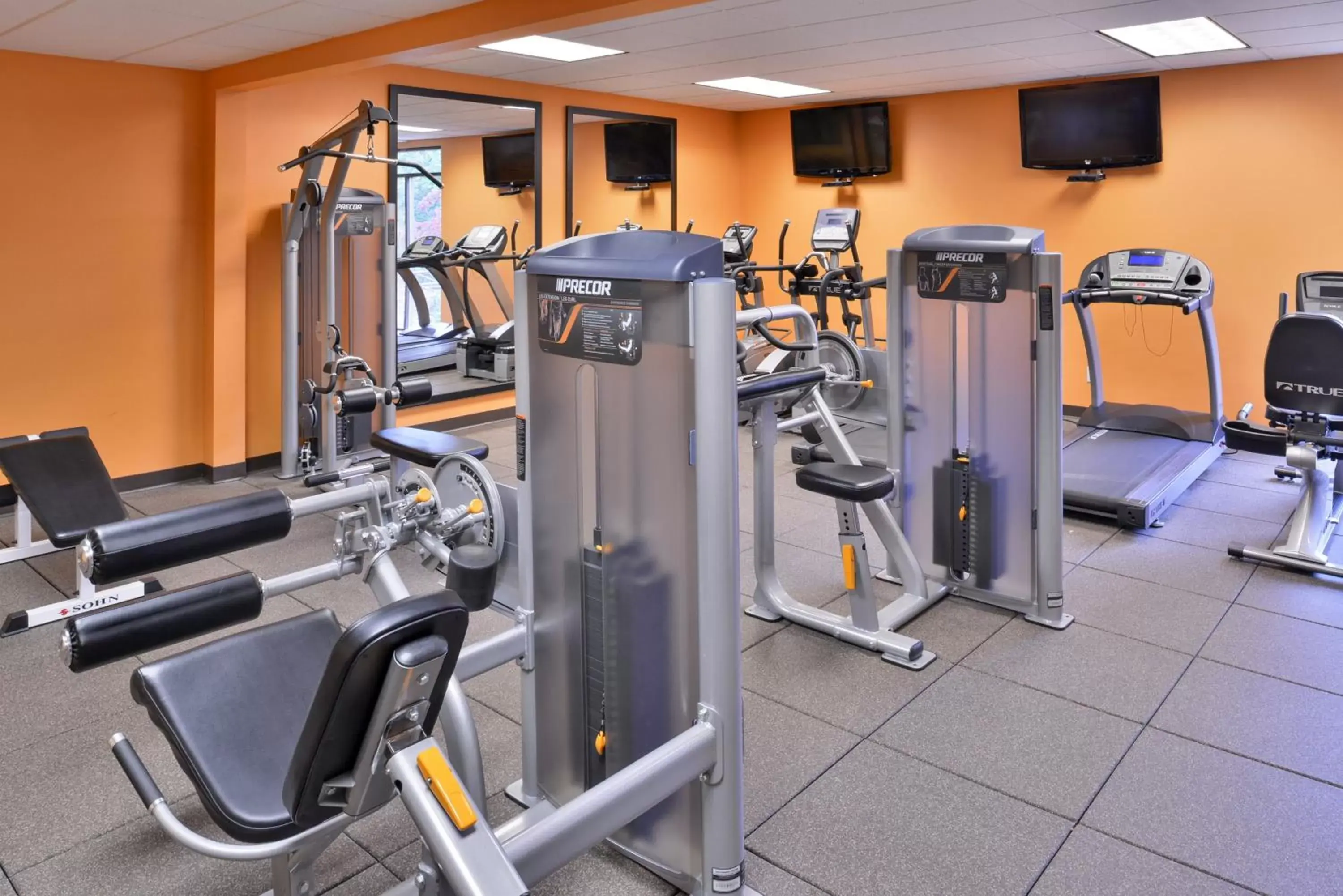 Fitness centre/facilities, Fitness Center/Facilities in Holiday Inn Express Portland West/Hillsboro, an IHG Hotel