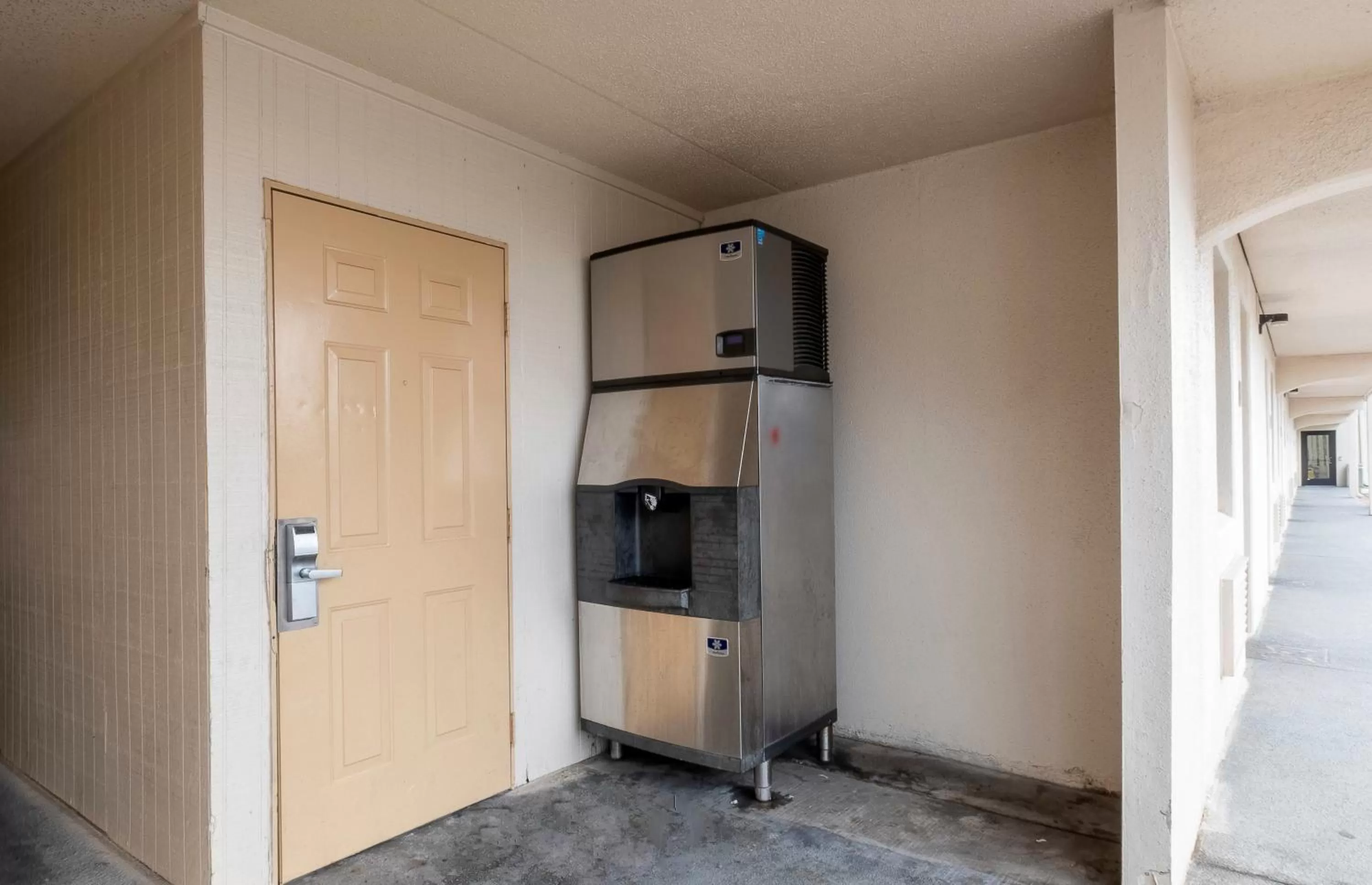 Other in Red Roof Inn Houston North - FM1960 & I-45