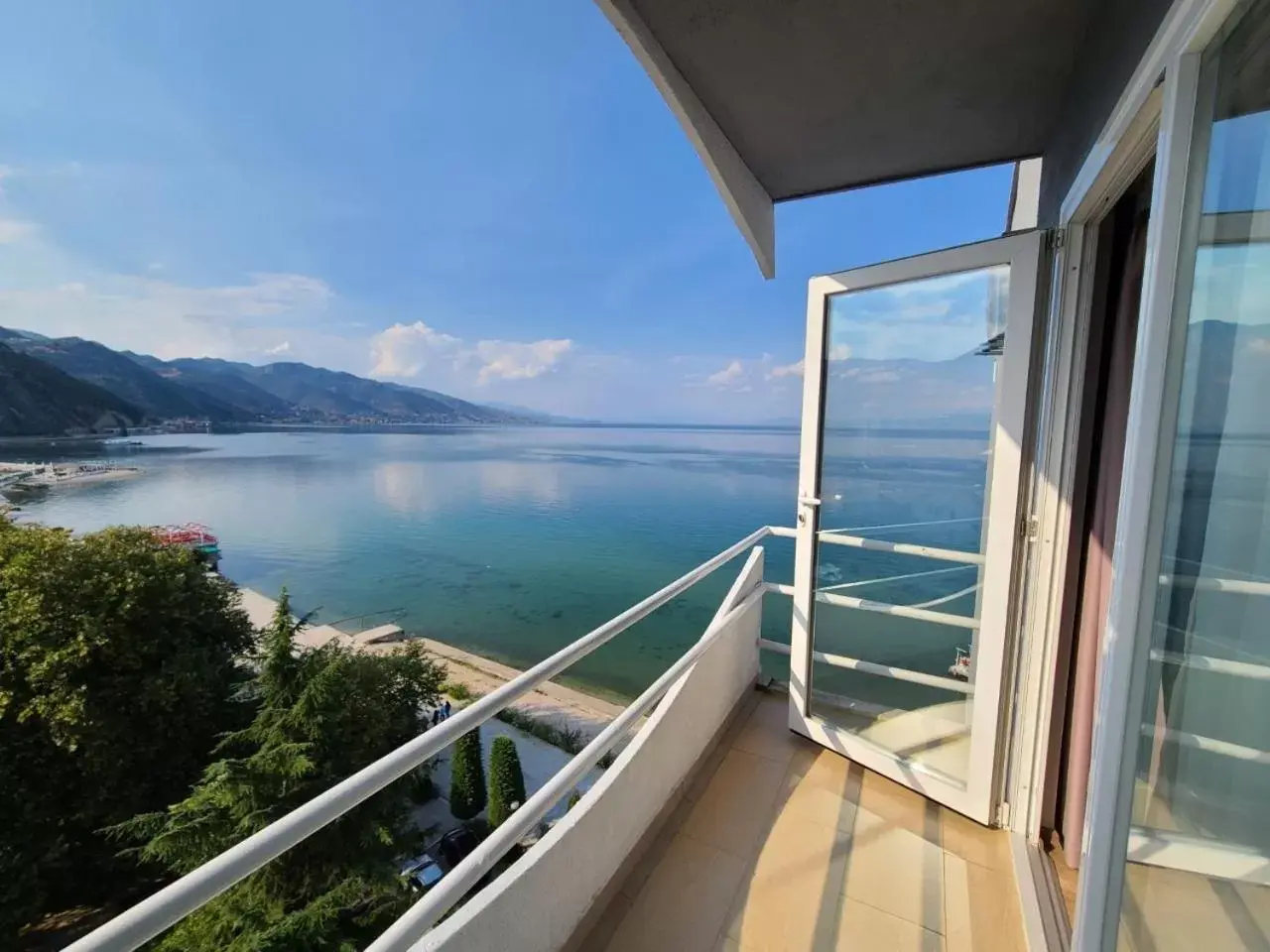 Balcony/Terrace in Hotel Enkelana