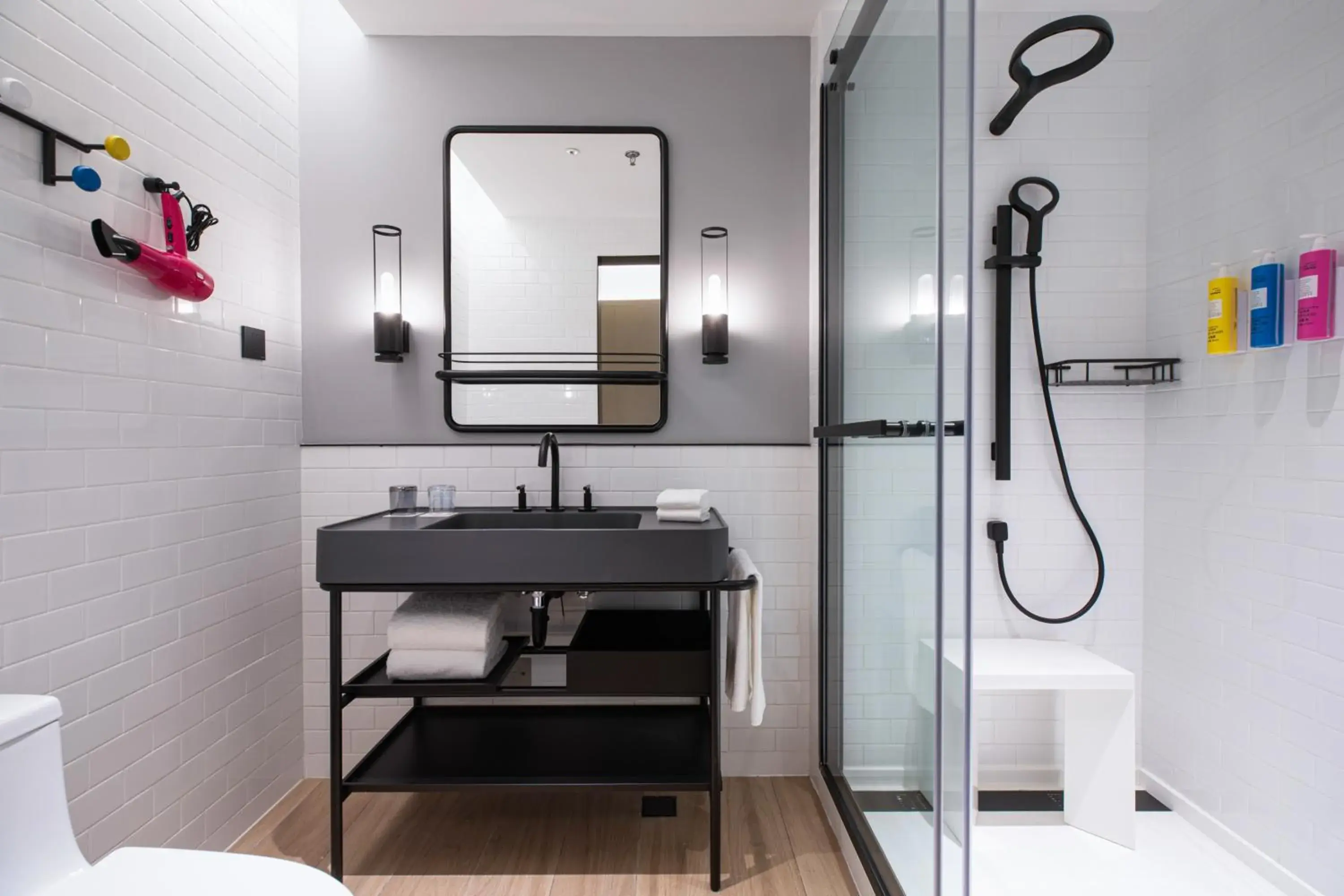 Selected Twin Room in Moxy Xi'an Beilin Selected Twin Room in Moxy Xi'an Beilin