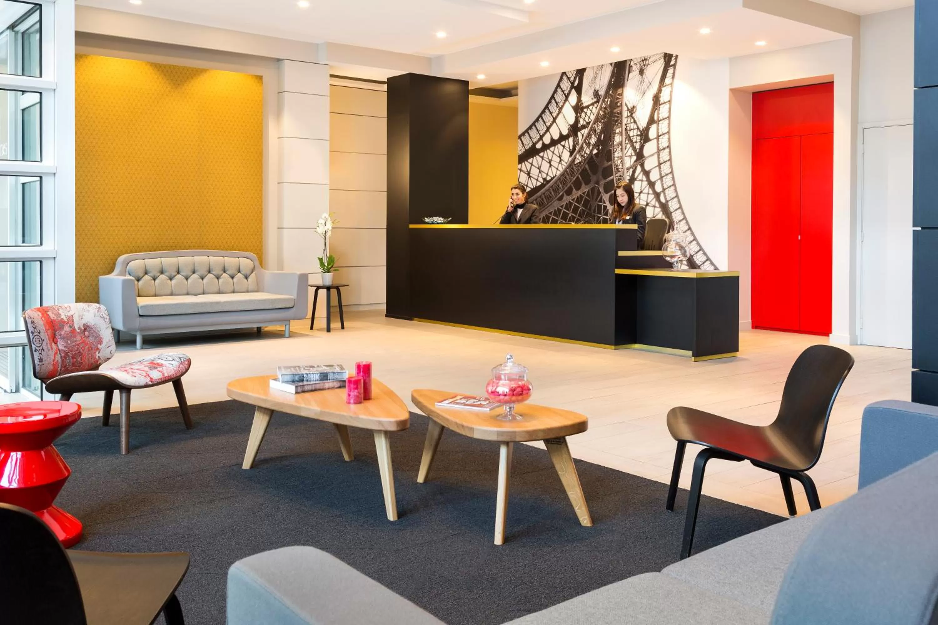 Lobby or reception in Citadines Tour Eiffel Paris