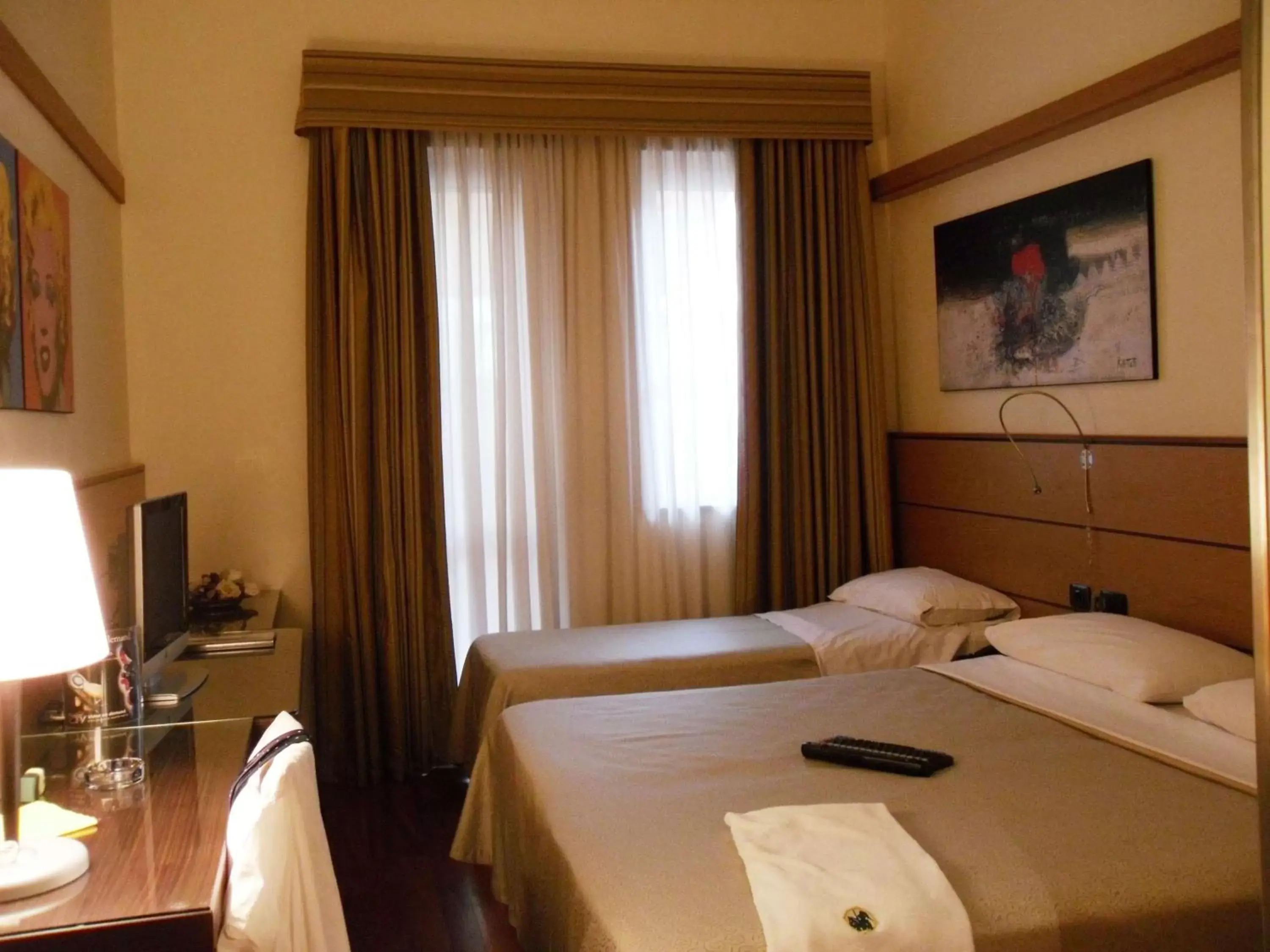 Photo of the whole room, Bed in Best Western Hotel Dei Cavalieri