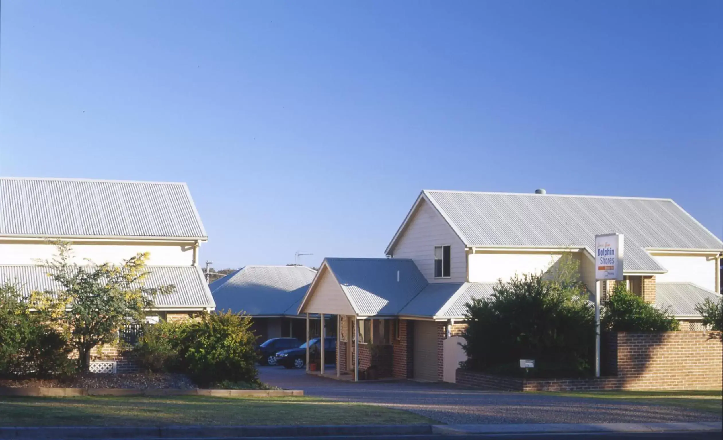 Facade/entrance, Property Building in Dolphin Shores