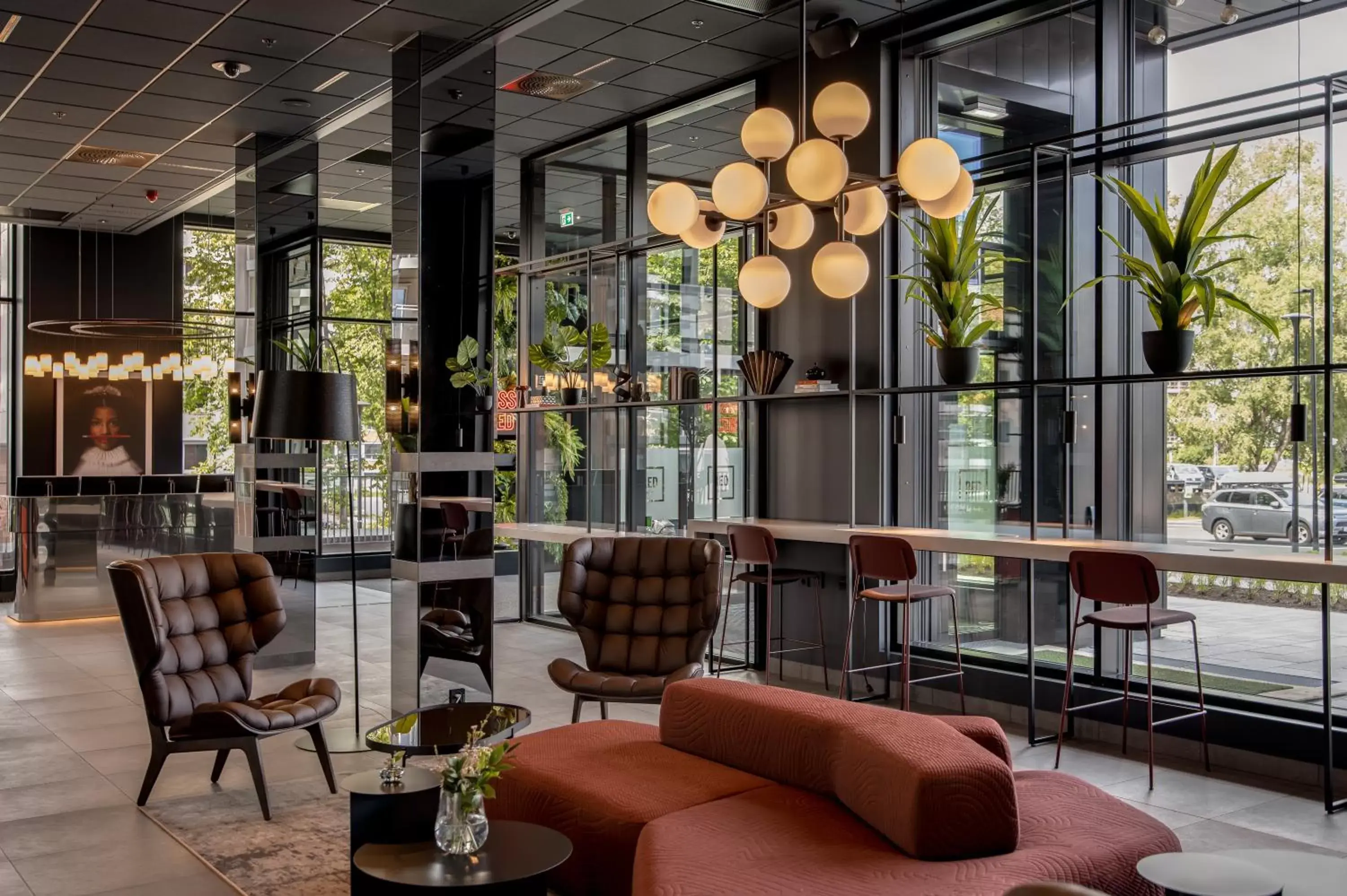 Lobby or reception, Lounge/Bar in Radisson RED Oslo Okern
