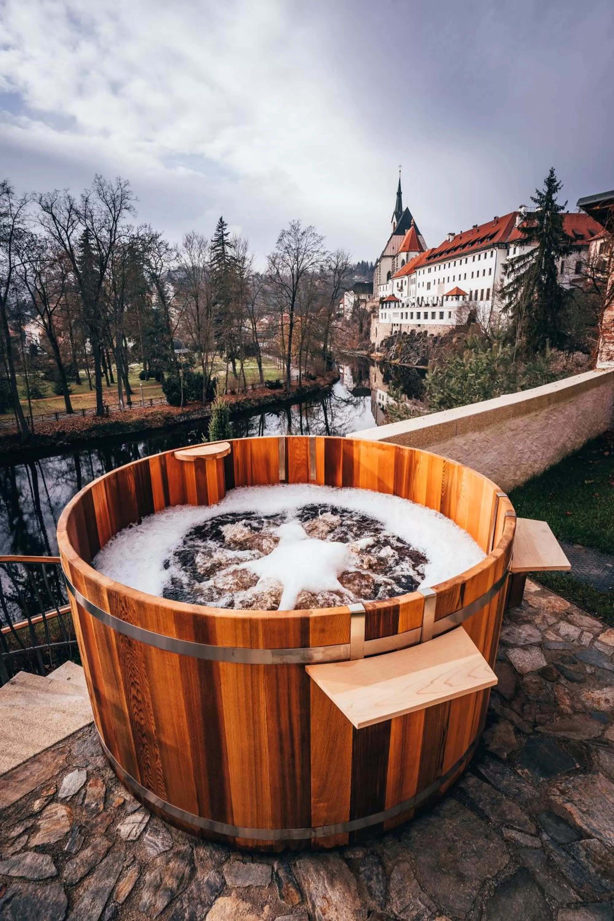 Hot Tub in Ultra premium apartments