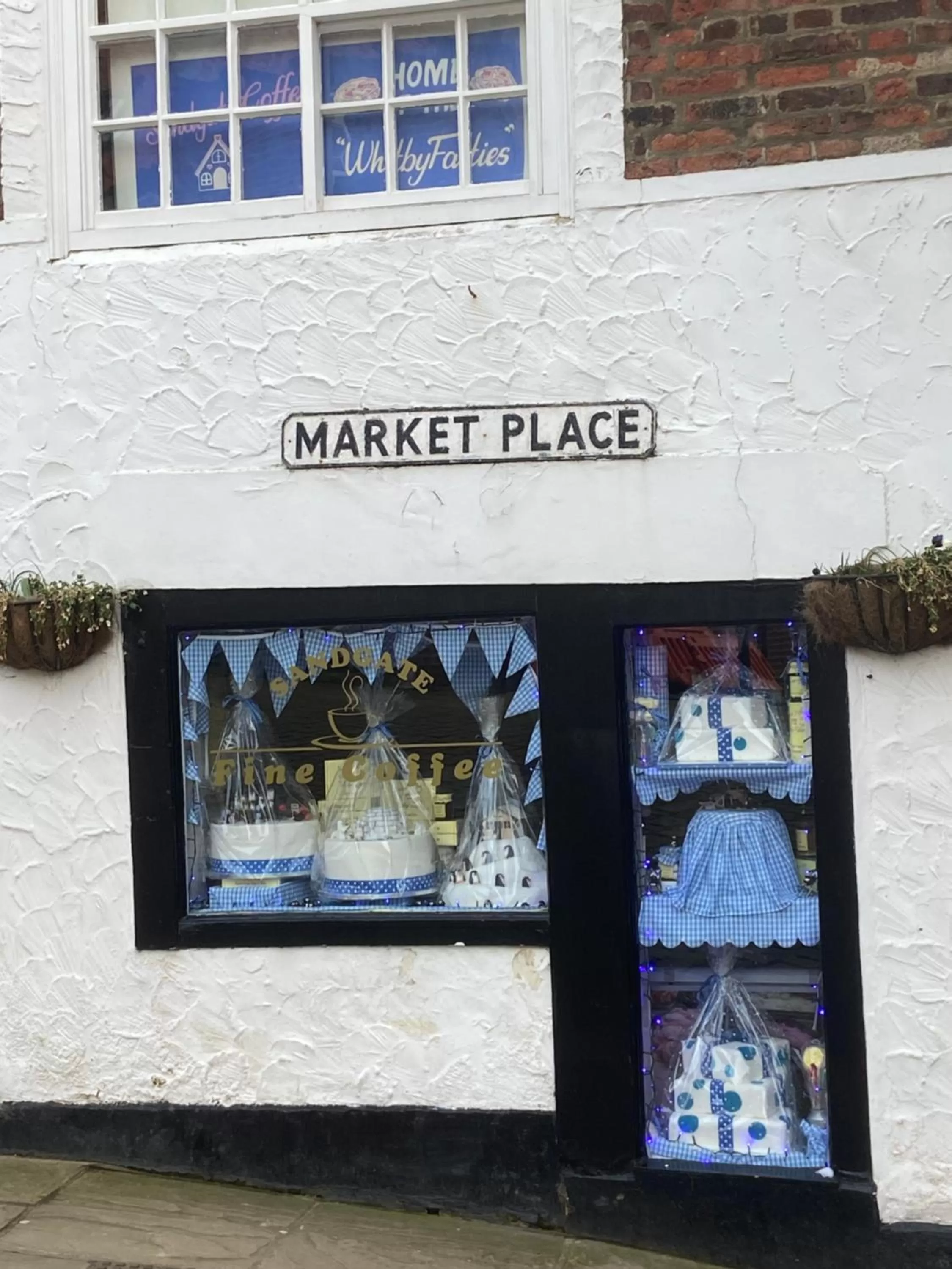 Shopping Area in LilyRose Hotel