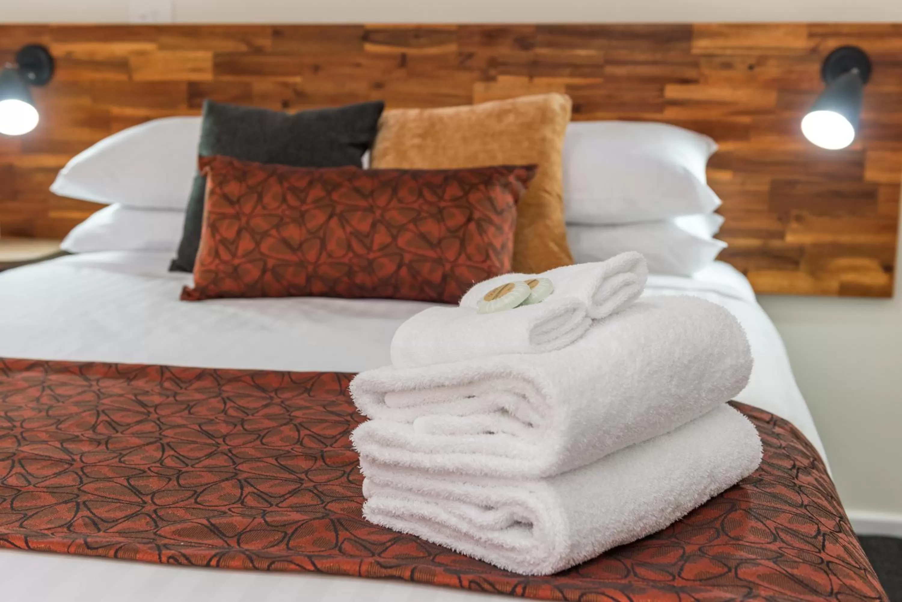 Bed in Black Sheep Motel Goulburn