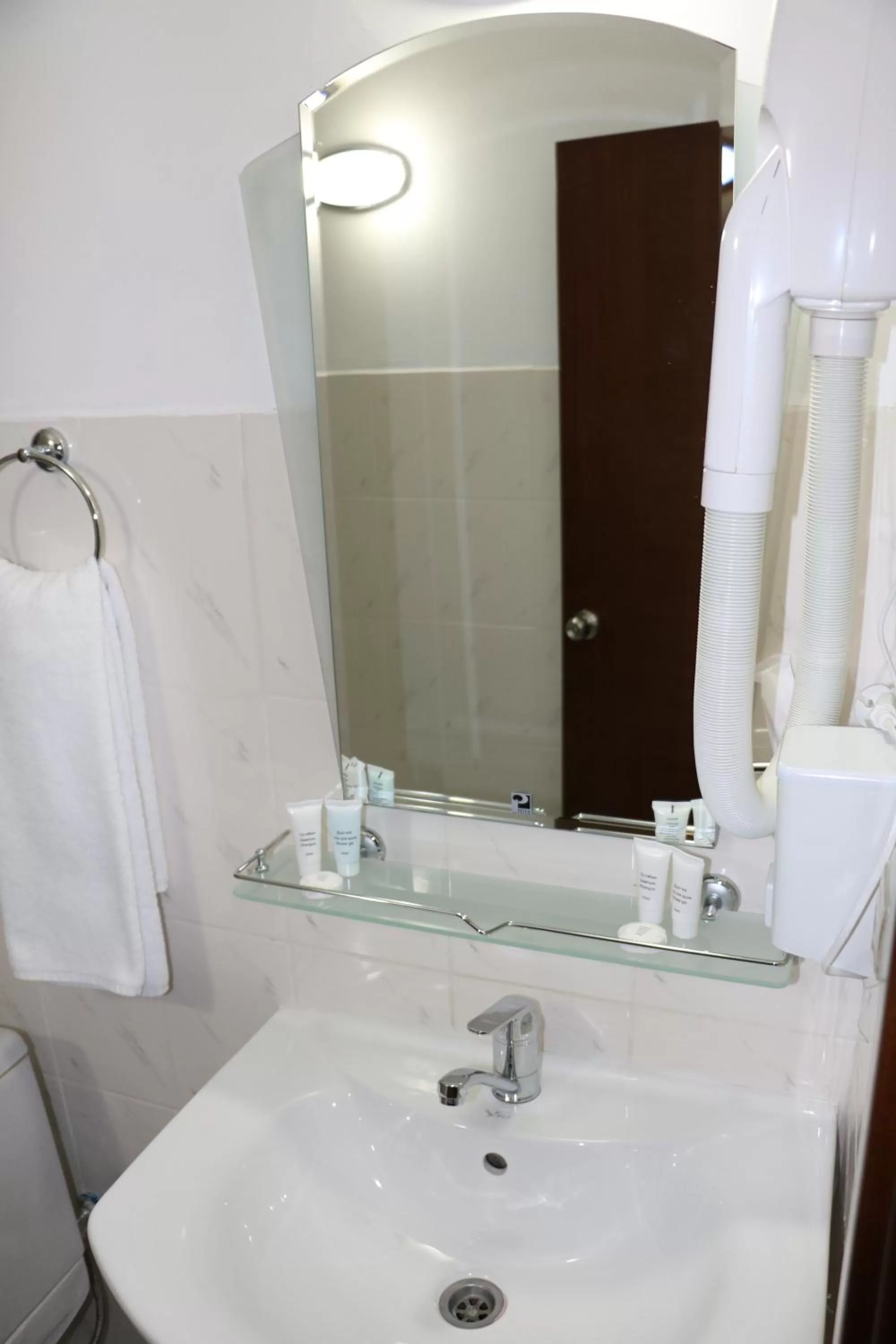 Shower in Aktau Hotel