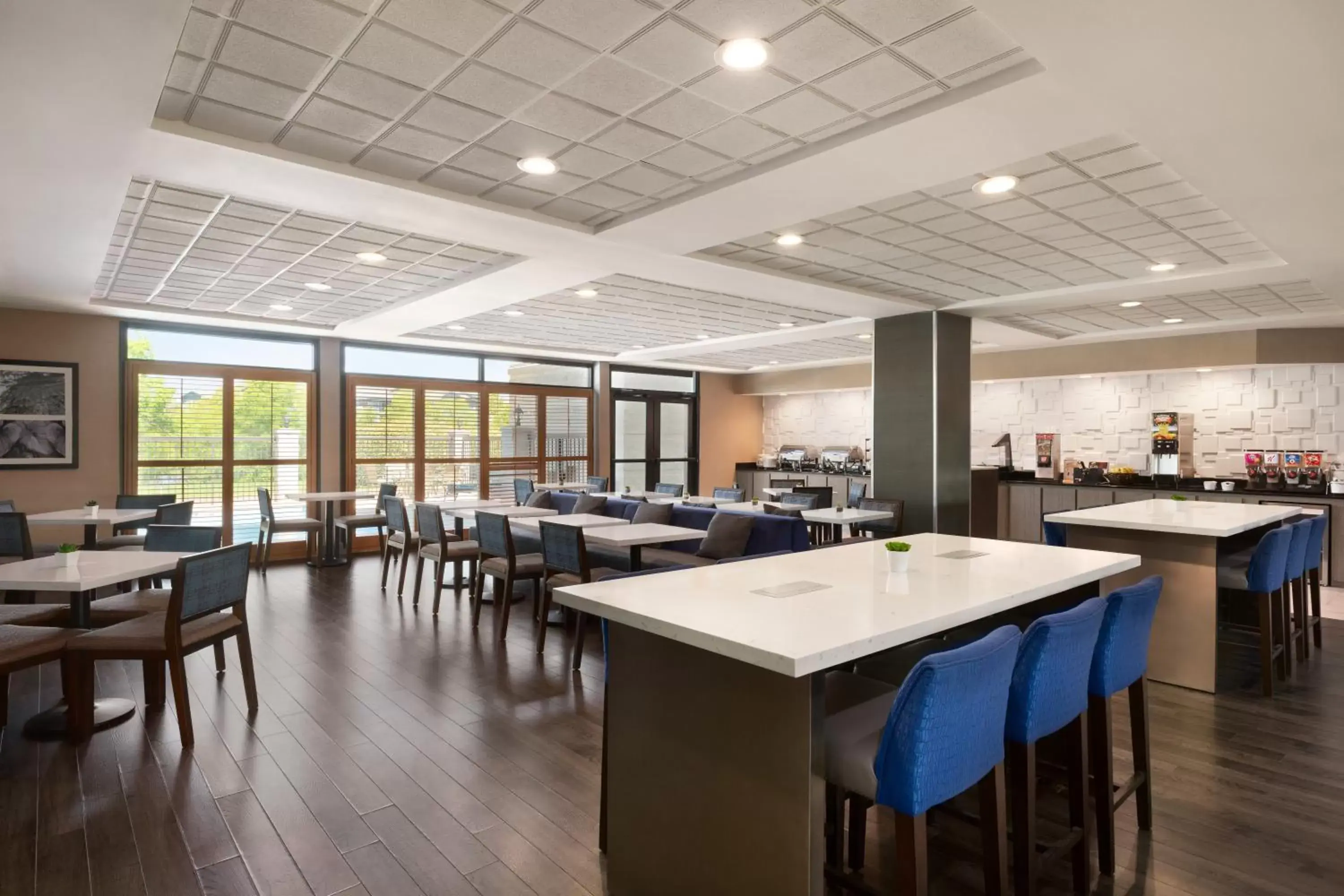 Breakfast, Restaurant/Places to Eat in Wingate By Wyndham Montgomery