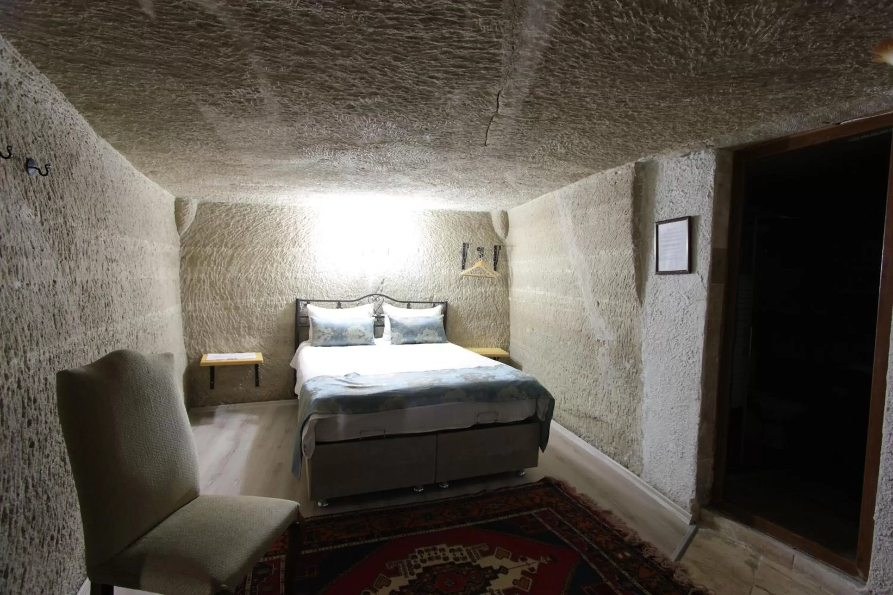 Bed in Guven Cave Hotel