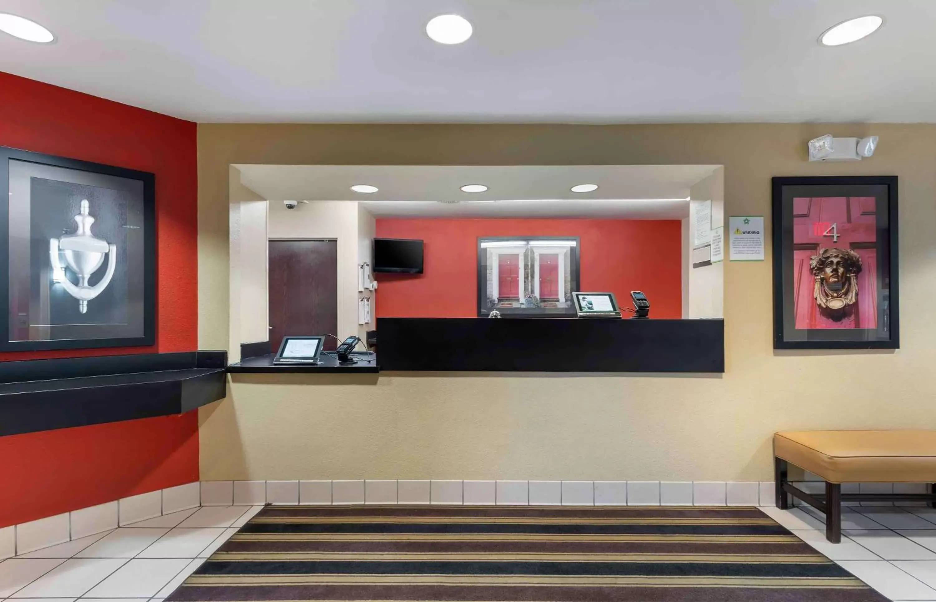 Lobby or reception in Extended Stay America Suites - Livermore - Airway Blvd Lobby or reception in Extended Stay America Suites - Livermore - Airway Blvd