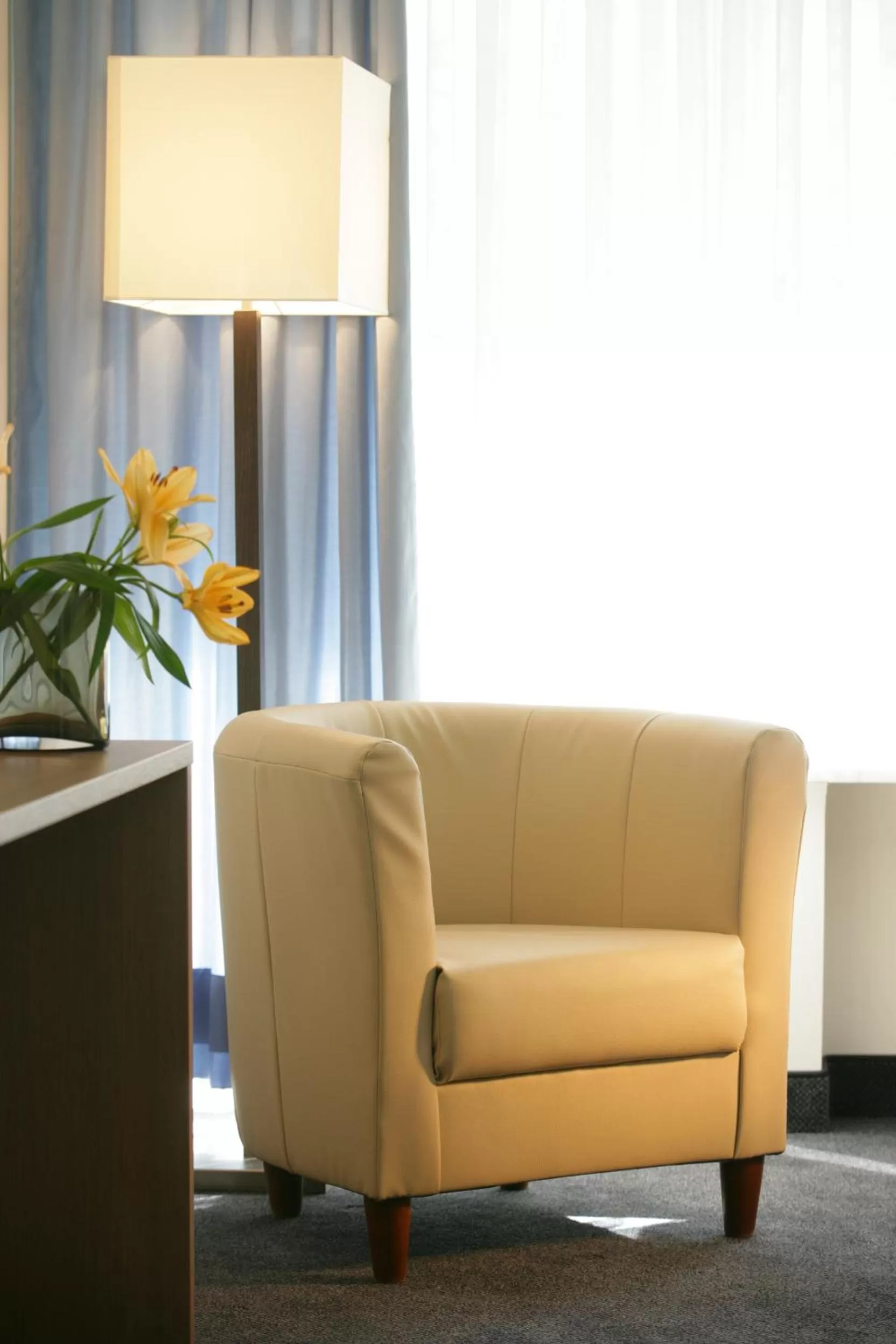 Seating area in Hotel Senator München