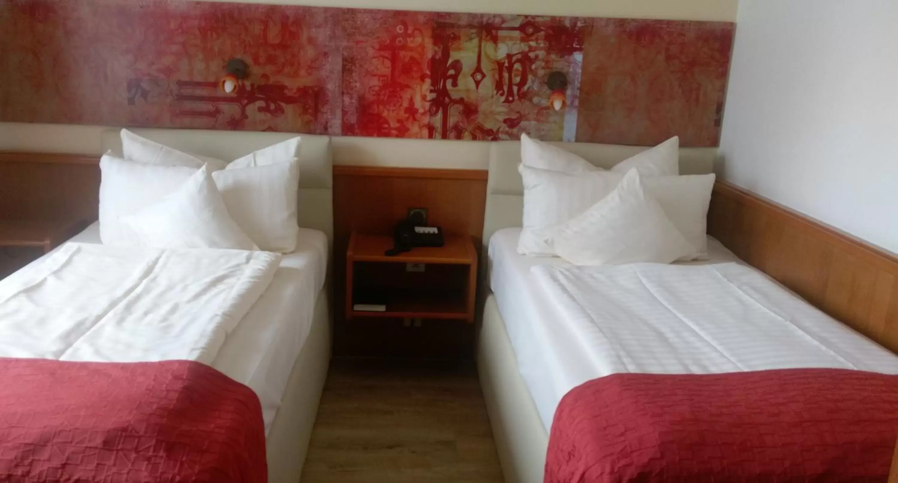 Bed in Arador-City Hotel