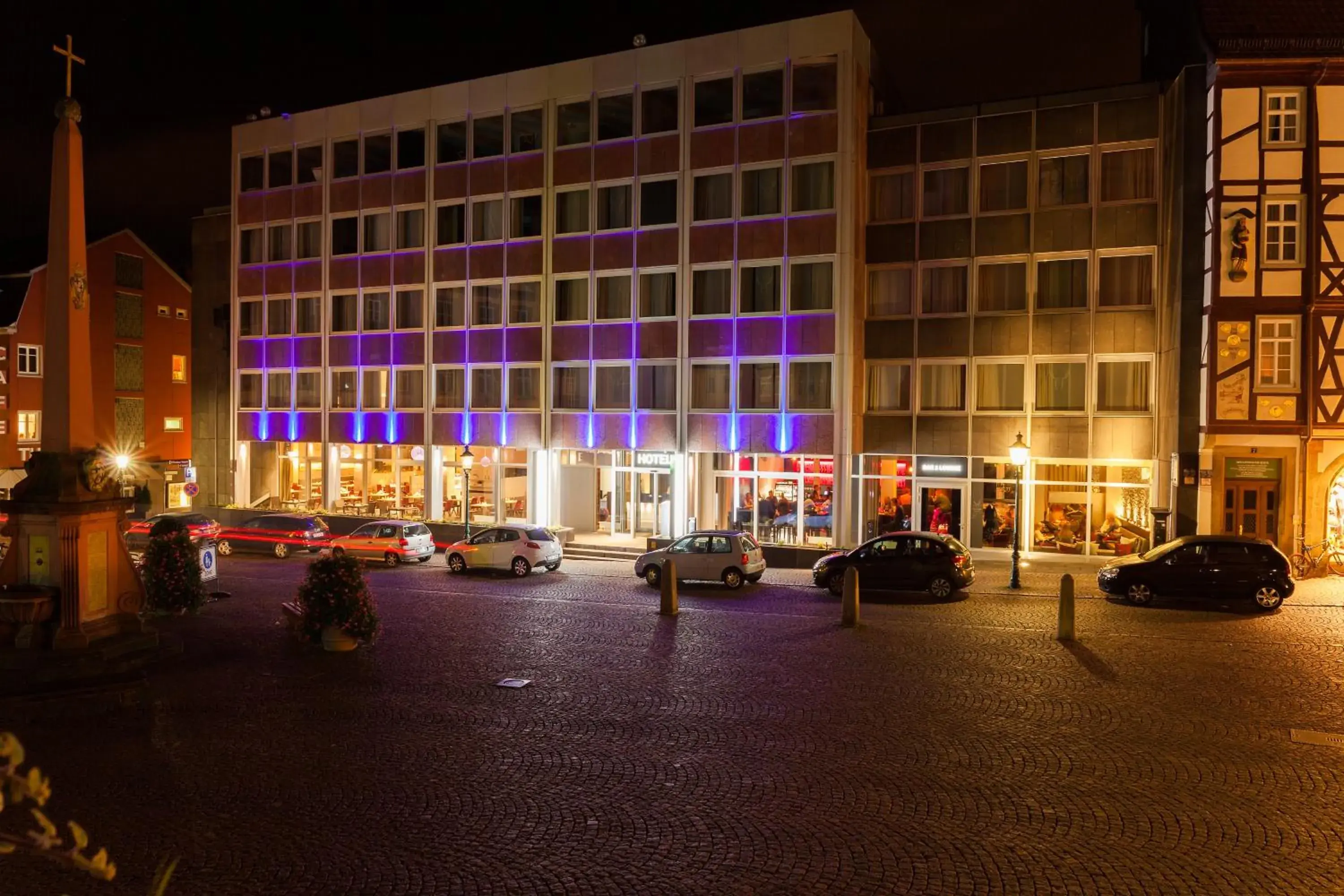 Facade/entrance, Property Building in Hotel Platzhirsch