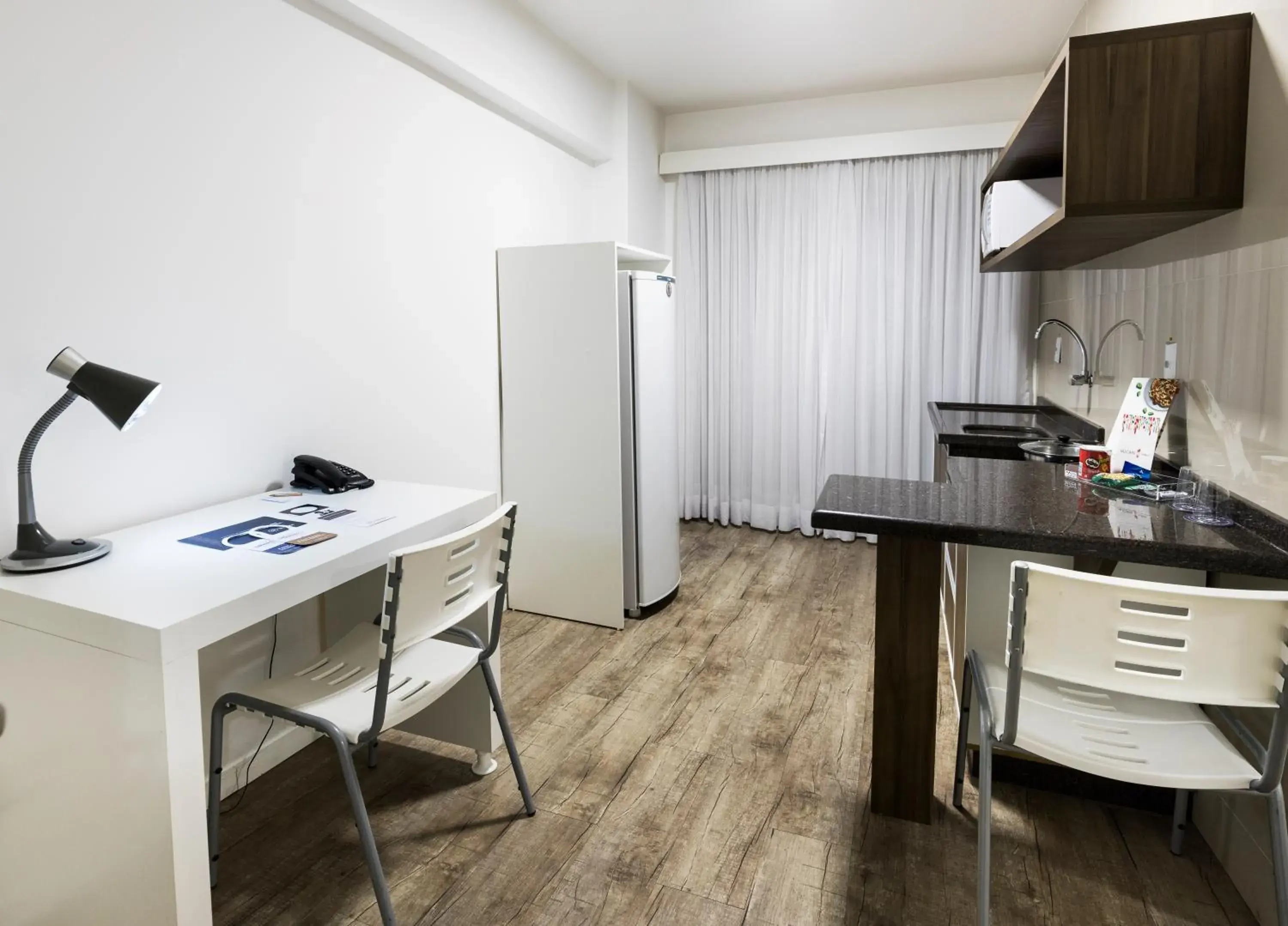 Breakfast, Kitchen/Kitchenette in Sibara Flat Hotel & Convencoes