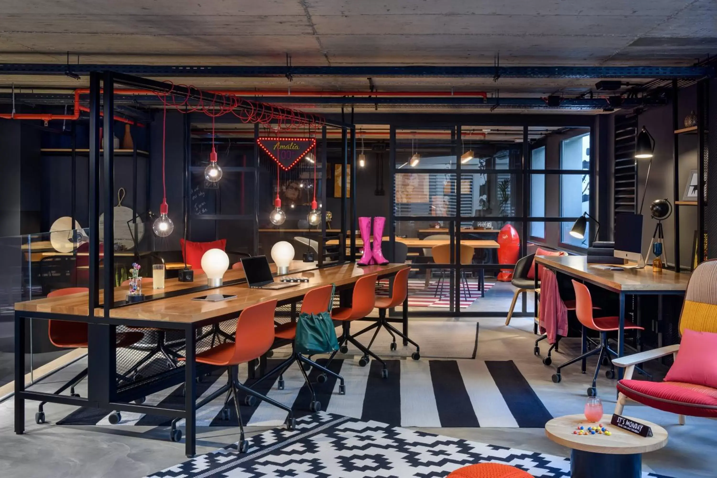 Other, Restaurant/Places to Eat in Moxy Lisbon City