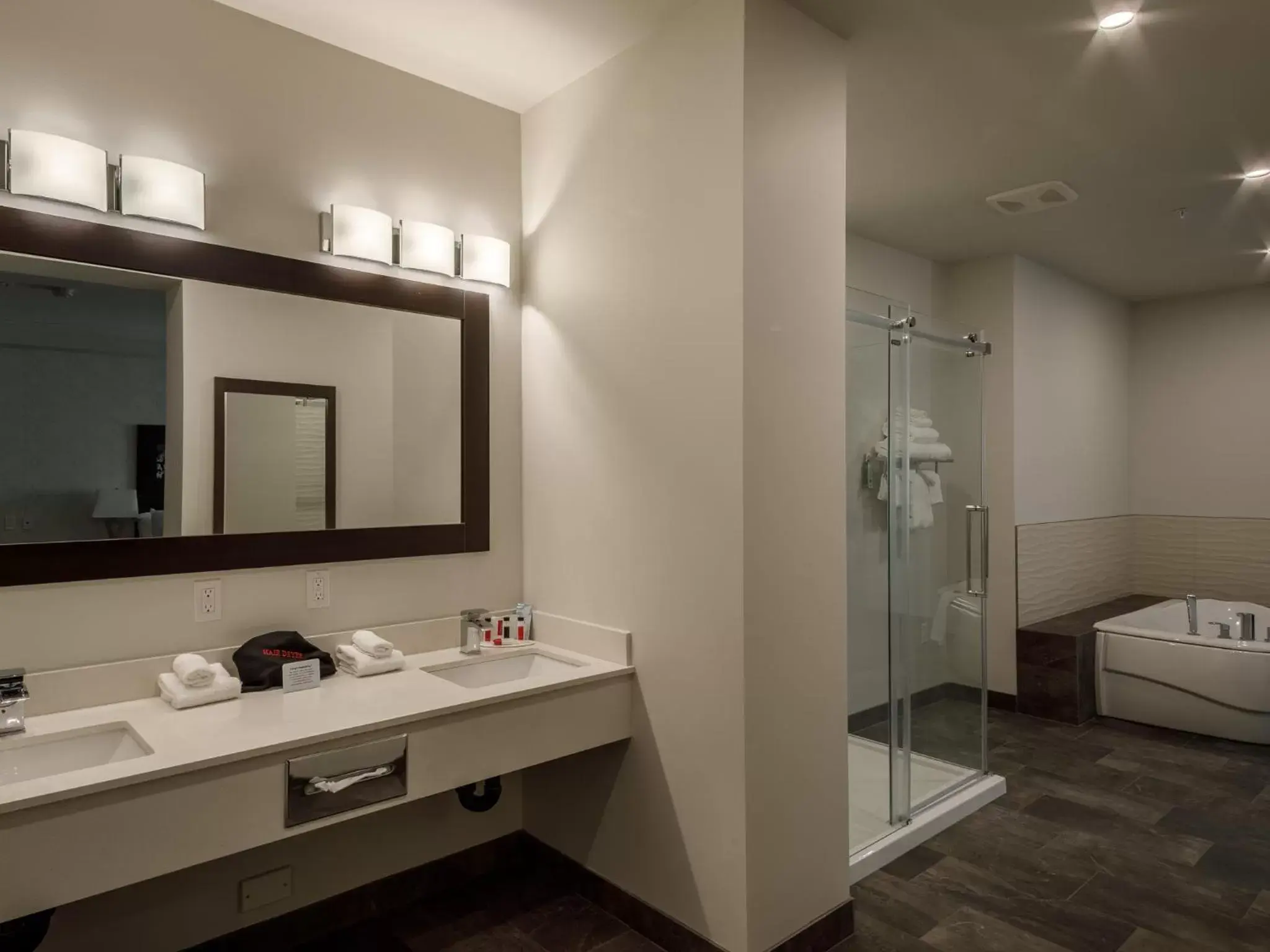 Bathroom in Ramada by Wyndham Revelstoke